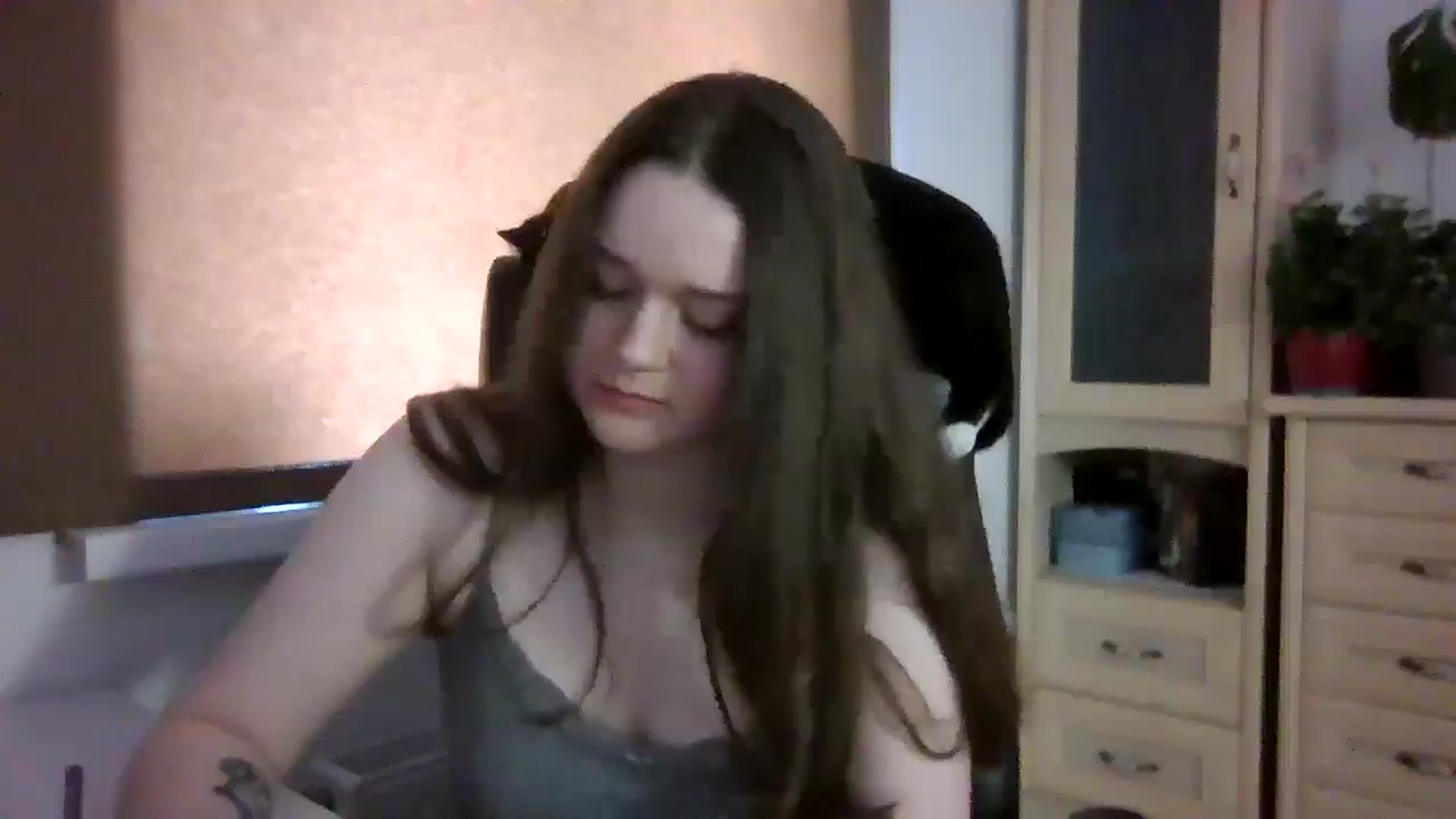 Gallery image thumbnail from KiraDelys's myfreecams stream on, 01/21/2026, 06:56 image 16 of 20