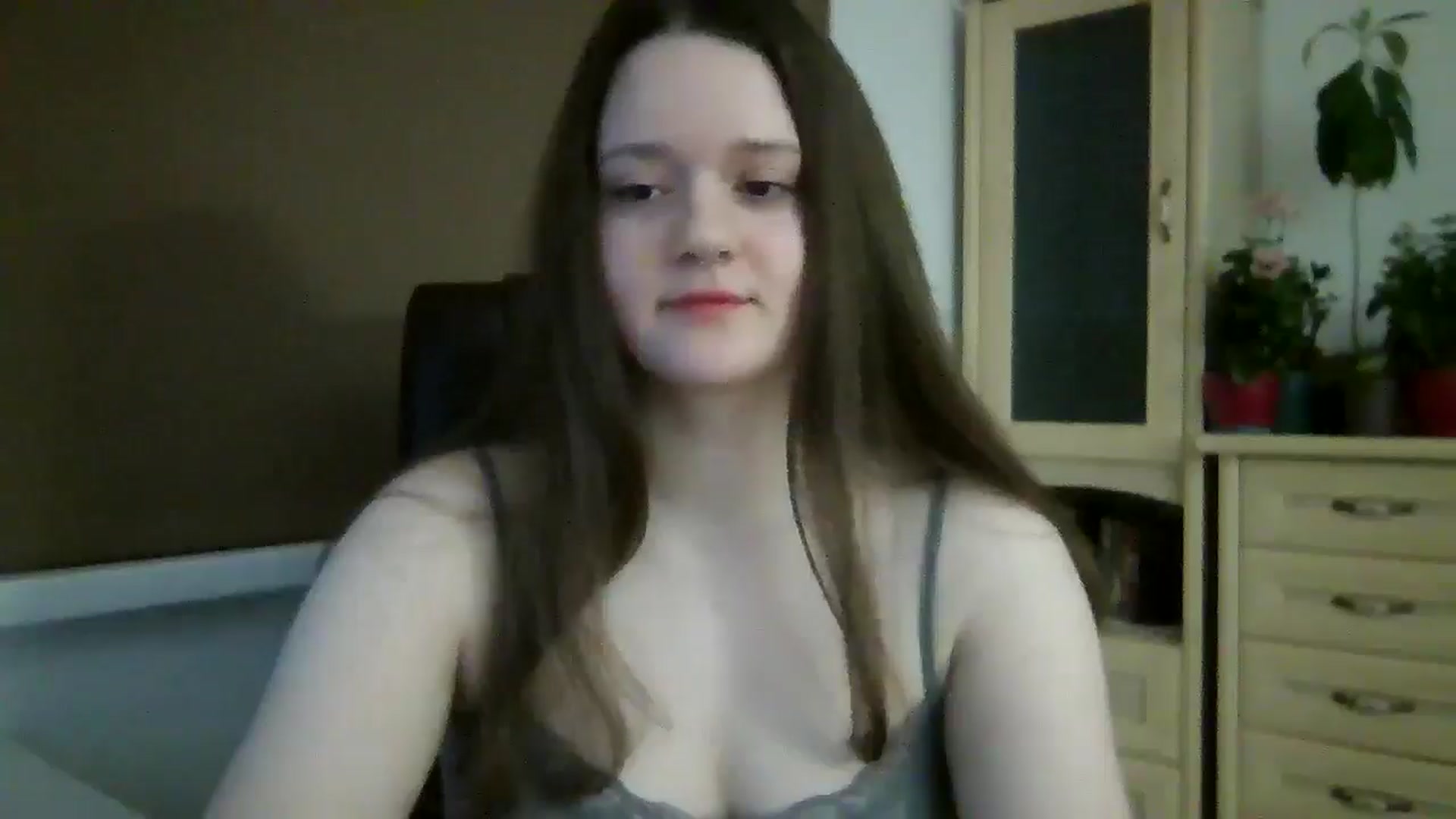 Gallery image thumbnail from KiraDelys's myfreecams stream on, 02/02/2026, 04:04 image 9 of 20