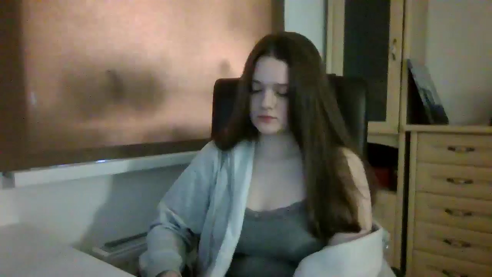 Gallery image thumbnail from KiraDelys's myfreecams stream on, 04/07/2026, 05:04 image 2 of 20