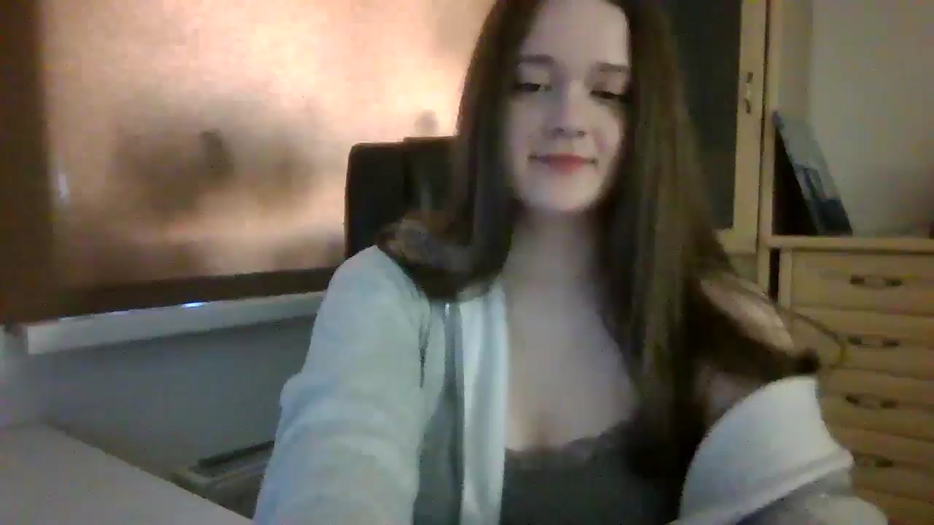 Gallery image thumbnail from KiraDelys's myfreecams stream on, 04/07/2026, 05:04 image 7 of 20