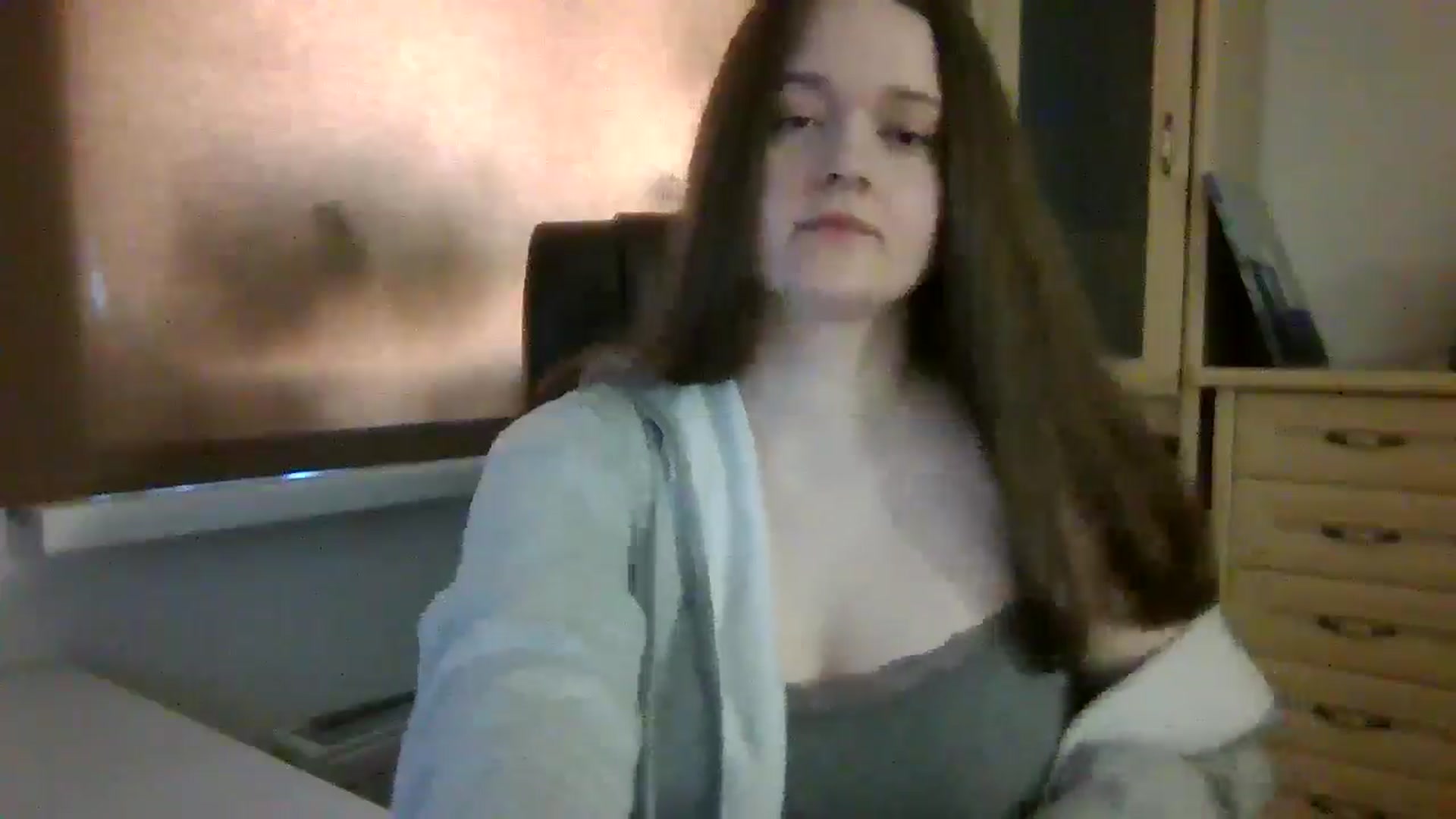 Gallery image thumbnail from KiraDelys's myfreecams stream on, 04/07/2026, 05:04 image 9 of 20