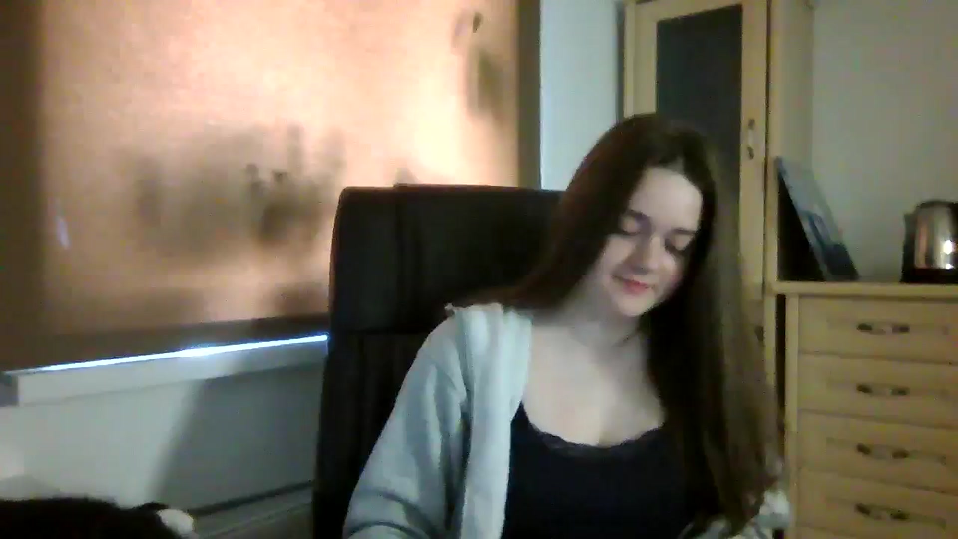 Gallery image thumbnail from KiraDelys's myfreecams stream on, 04/14/2026, 04:12 image 9 of 20