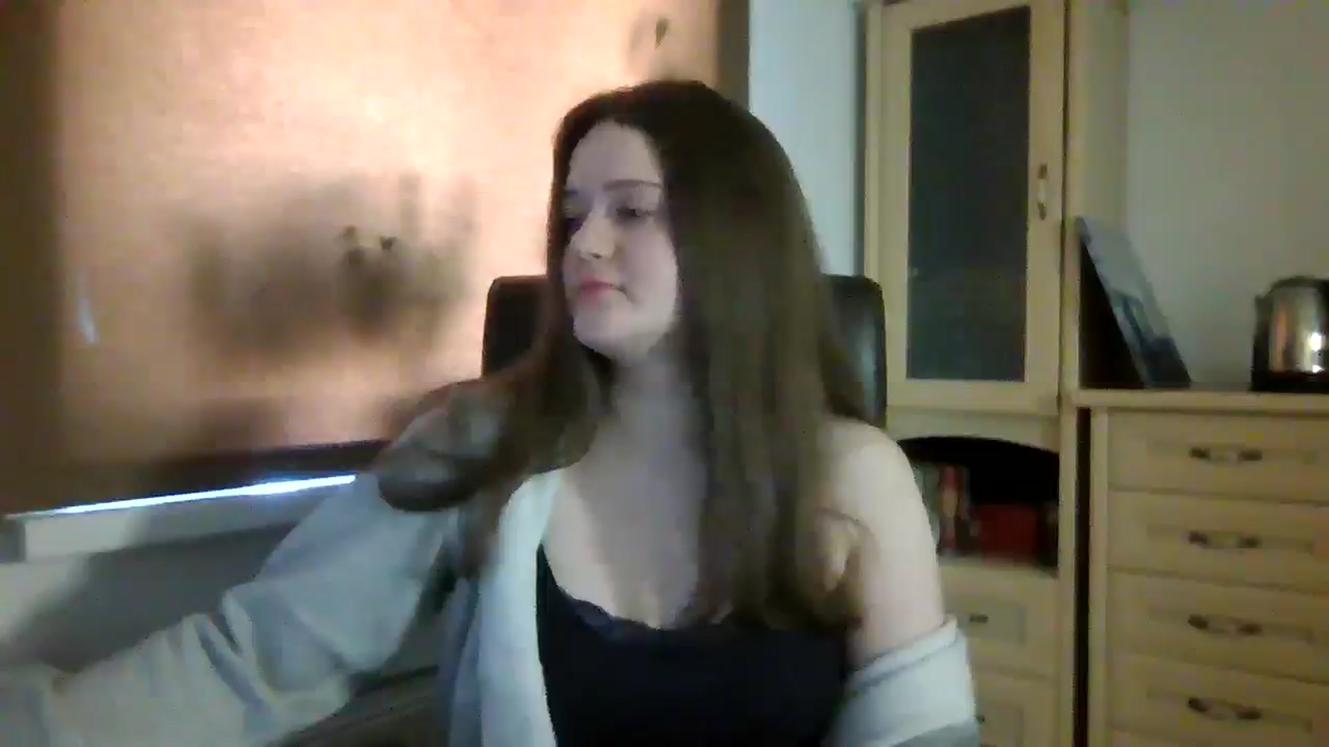 Gallery image thumbnail from KiraDelys's myfreecams stream on, 04/14/2026, 04:12 image 20 of 20