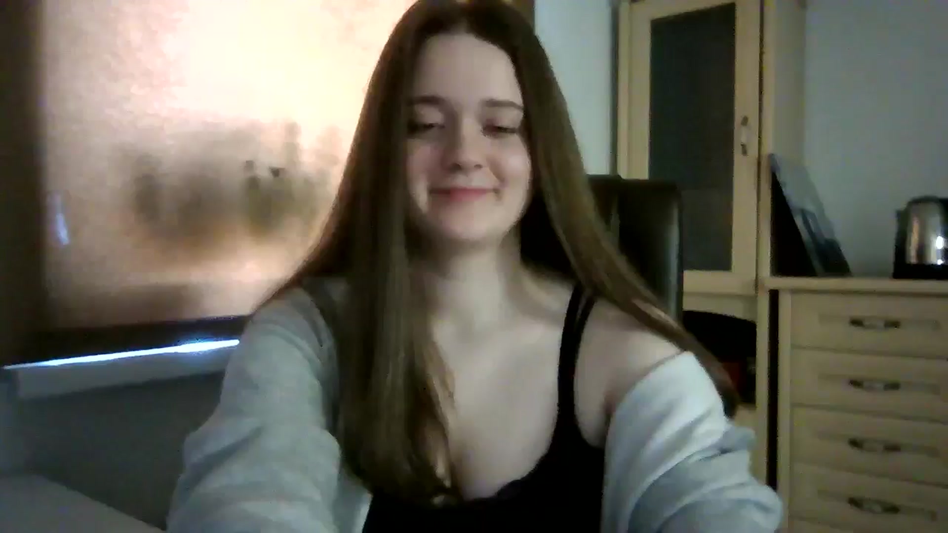Gallery image thumbnail from KiraDelys's myfreecams stream on, 04/14/2026, 05:33 image 6 of 20
