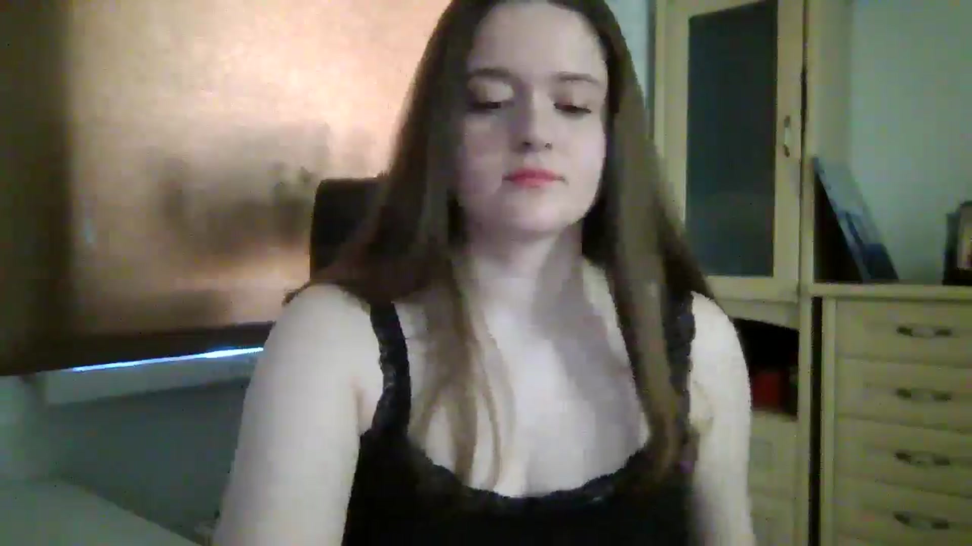 Gallery image thumbnail from KiraDelys's myfreecams stream on, 04/15/2026, 04:11 image 9 of 20