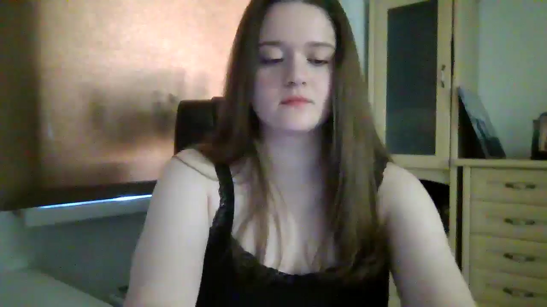Gallery image thumbnail from KiraDelys's myfreecams stream on, 04/15/2026, 04:11 image 6 of 20
