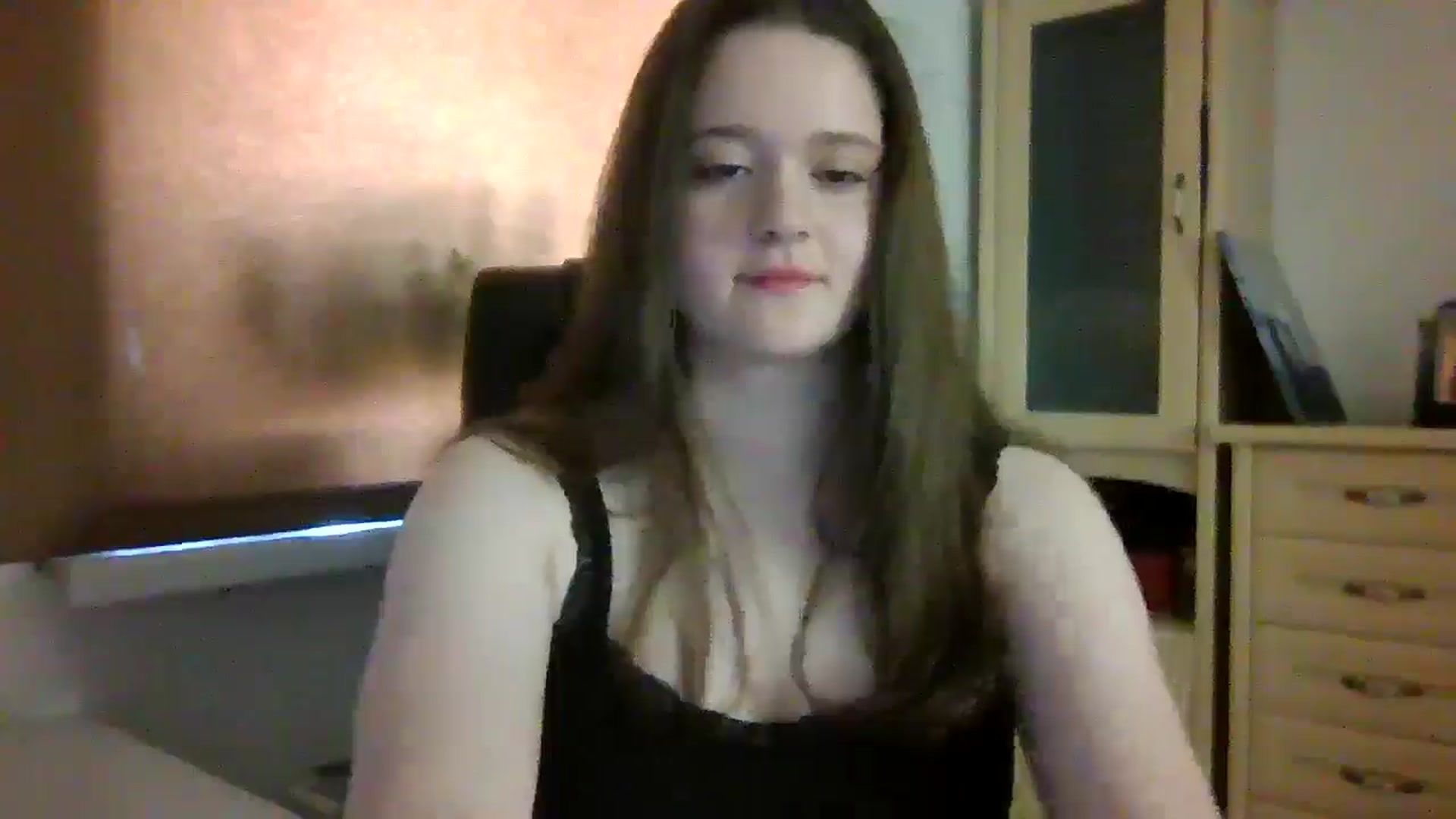 Gallery image thumbnail from KiraDelys's myfreecams stream on, 04/15/2026, 04:11 image 15 of 20