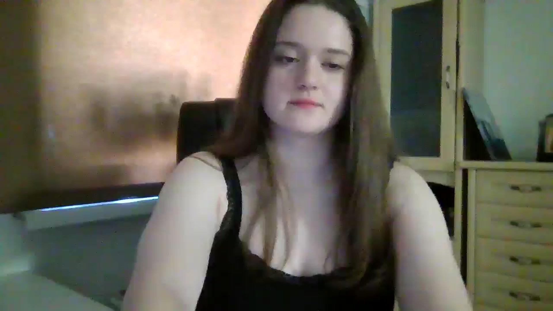 Gallery image thumbnail from KiraDelys's myfreecams stream on, 04/15/2026, 04:11 image 4 of 20