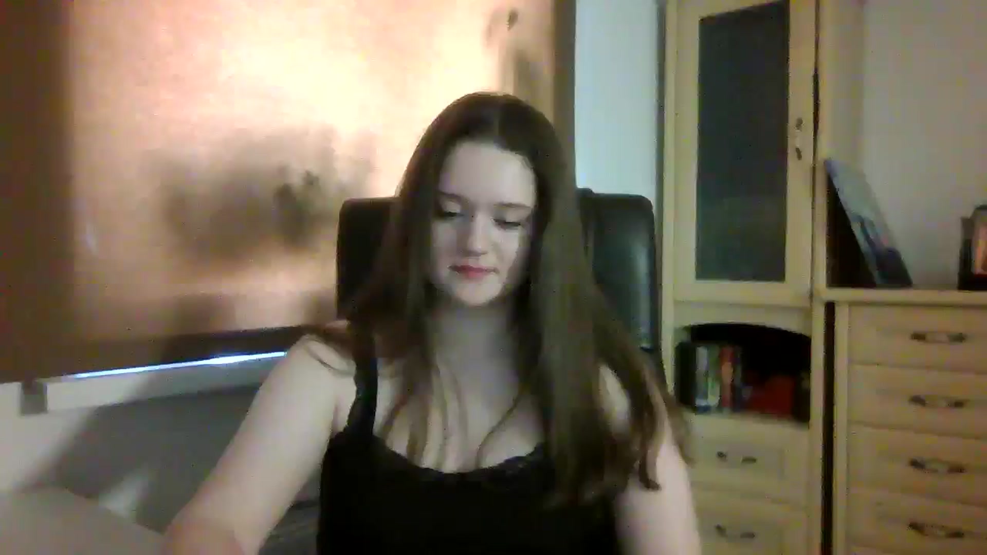 Gallery image thumbnail from KiraDelys's myfreecams stream on, 04/15/2026, 04:11 image 19 of 20