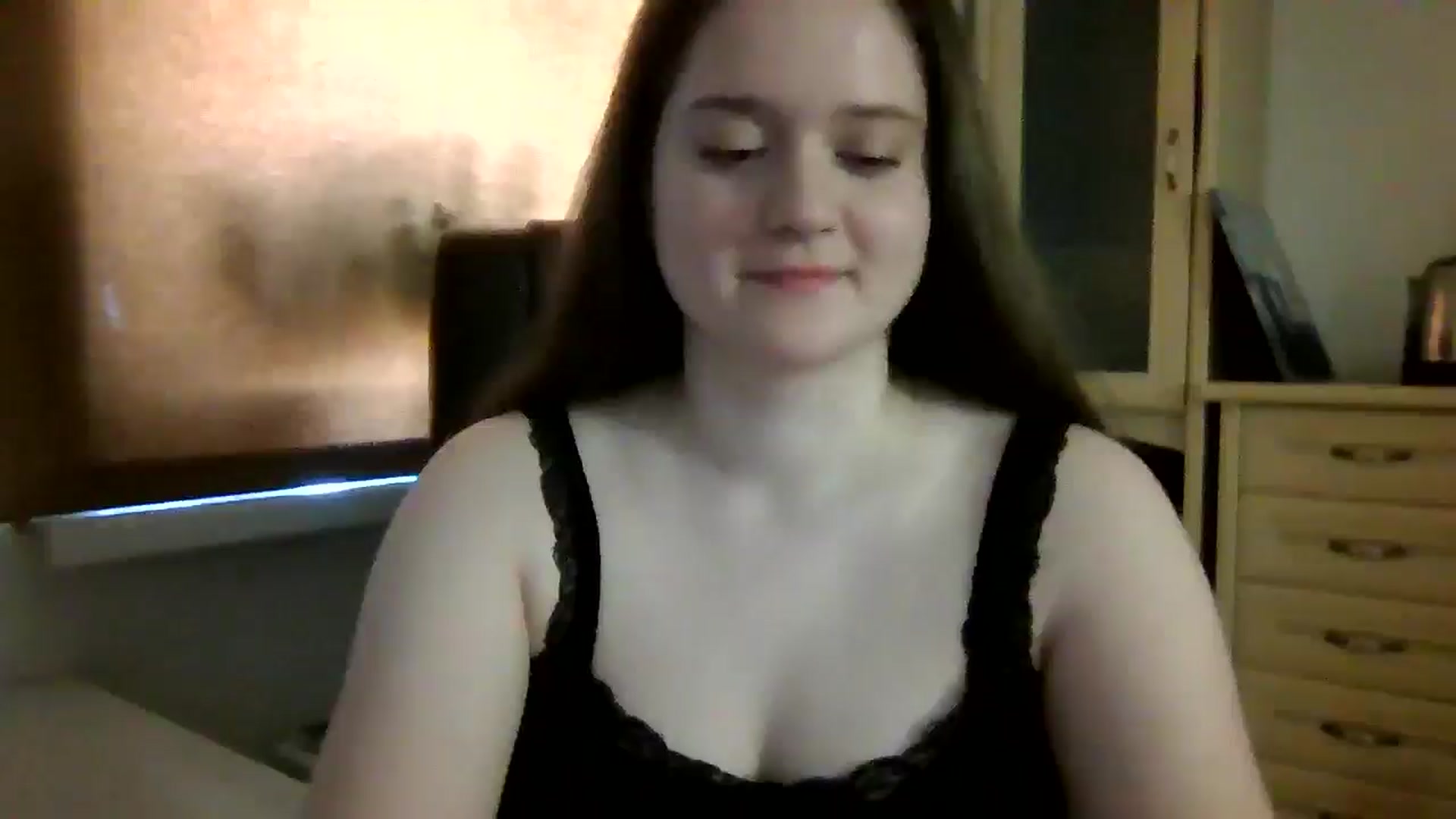 Gallery image thumbnail from KiraDelys's myfreecams stream on, 04/15/2026, 05:16 image 4 of 20