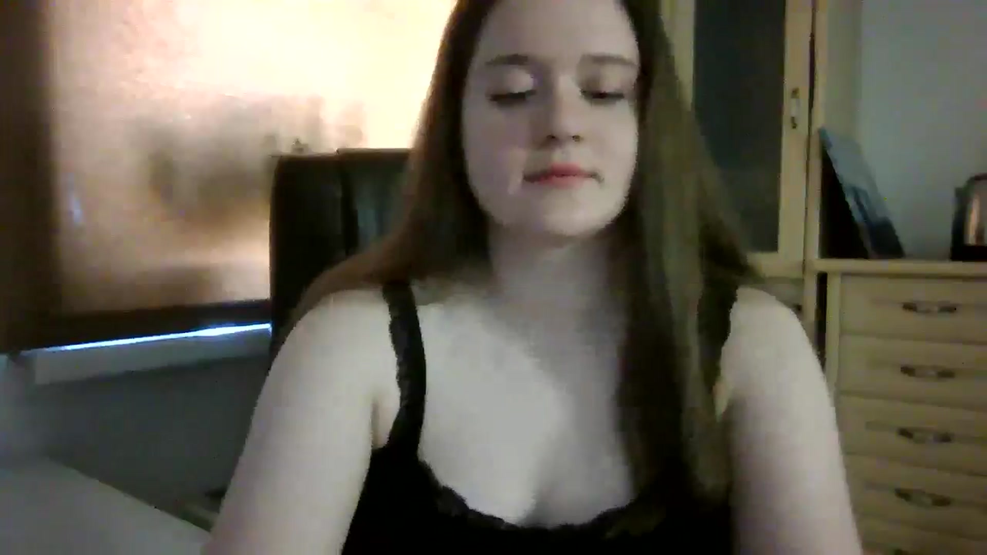 Gallery image thumbnail from KiraDelys's myfreecams stream on, 04/15/2026, 05:16 image 16 of 20