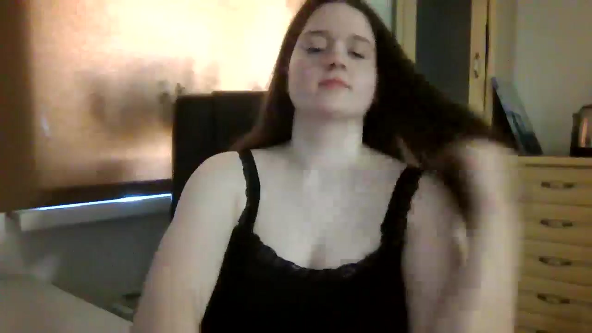 Gallery image thumbnail from KiraDelys's myfreecams stream on, 04/15/2026, 05:16 image 3 of 20