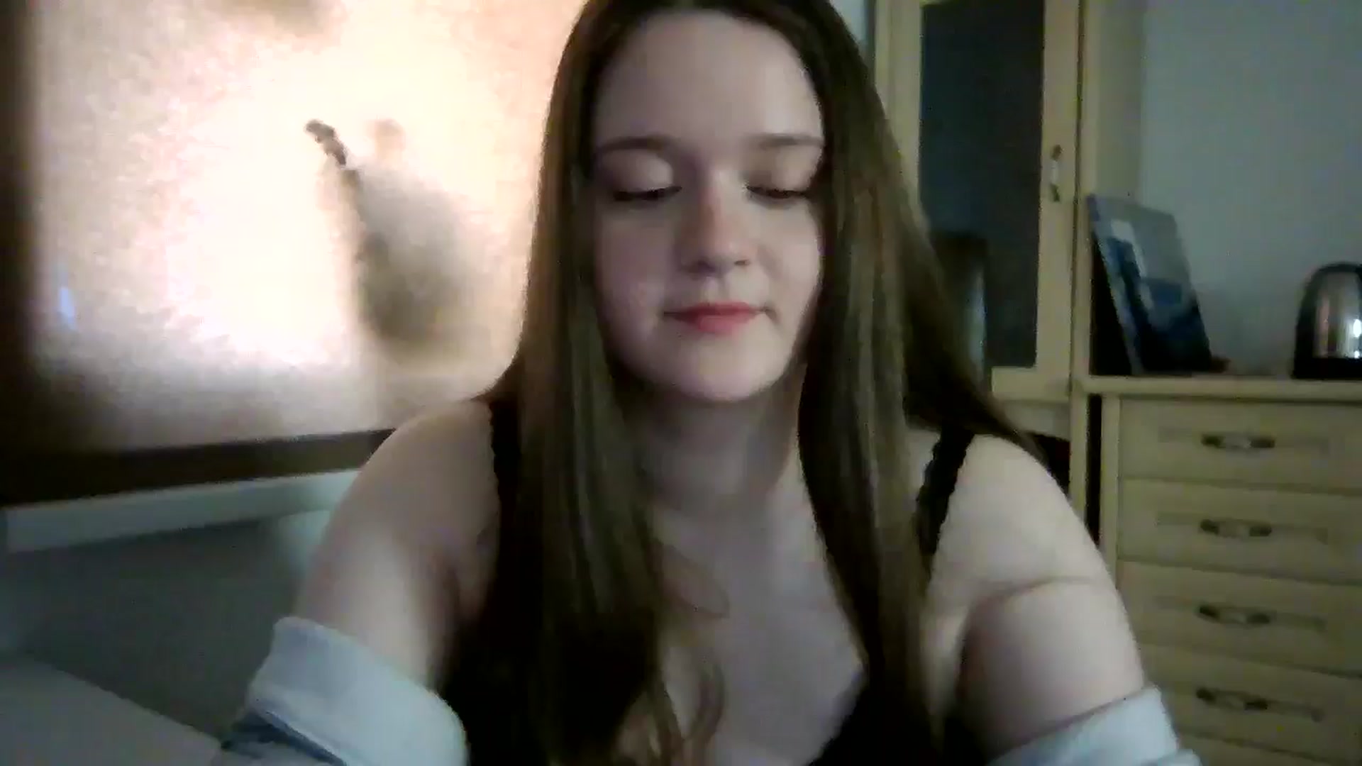Gallery image thumbnail from KiraDelys's myfreecams stream on, 04/25/2026, 06:29 image 19 of 20