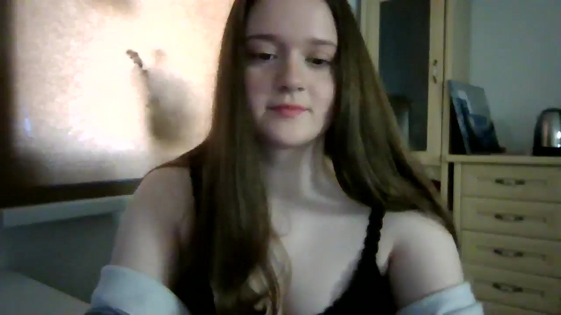 Gallery image thumbnail from KiraDelys's myfreecams stream on, 04/25/2026, 06:29 image 17 of 20