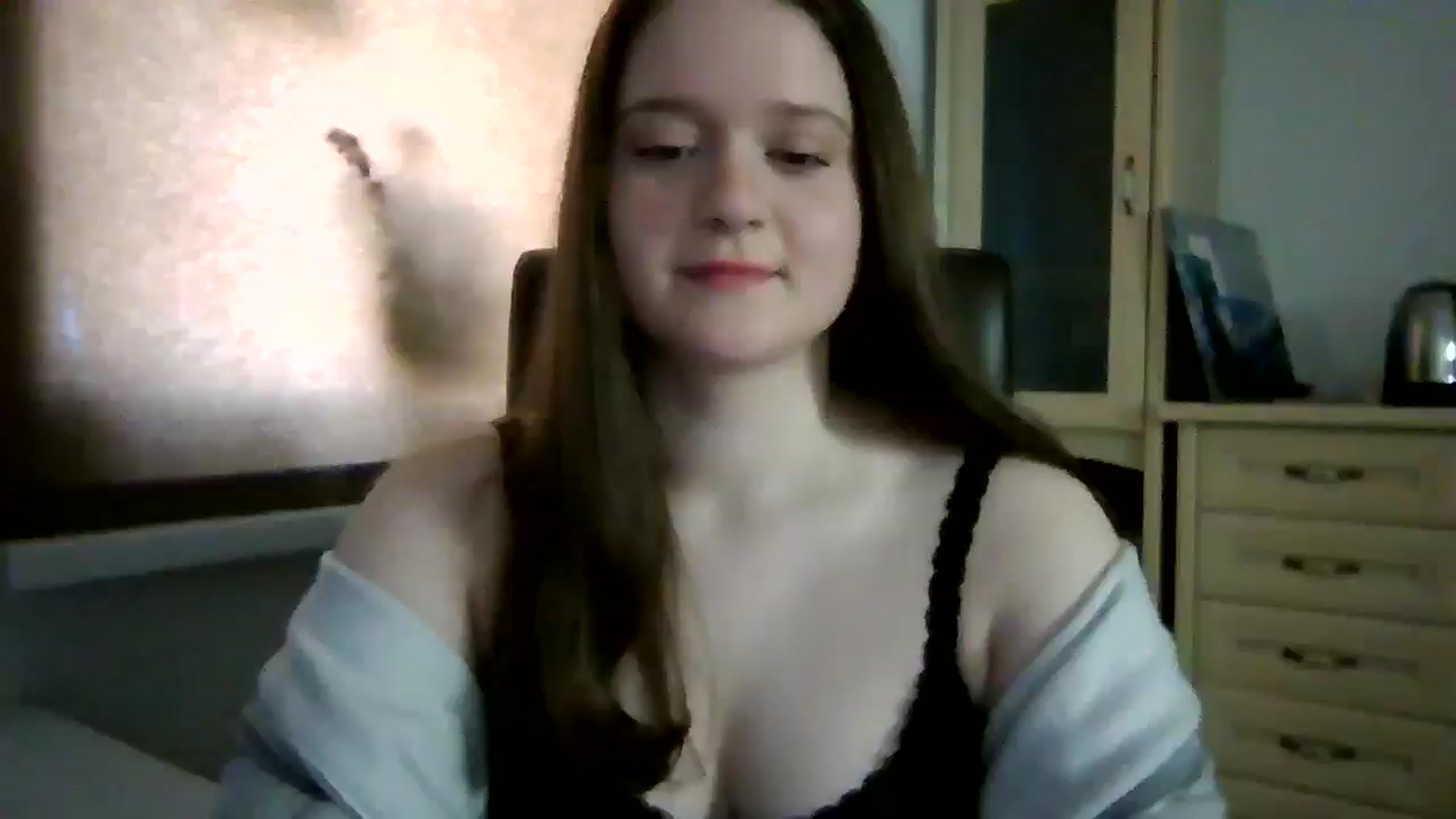 Gallery image thumbnail from KiraDelys's myfreecams stream on, 04/25/2026, 06:29 image 7 of 20