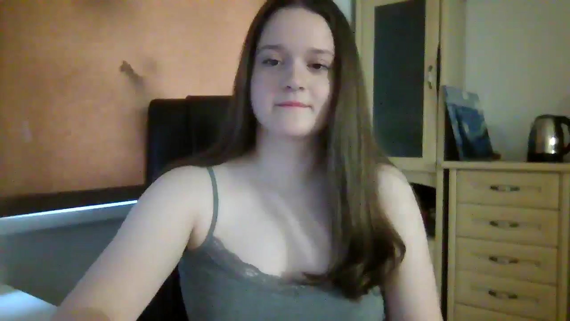 Gallery image thumbnail from KiraDelys's myfreecams stream on, 04/29/2026, 04:24 image 10 of 20