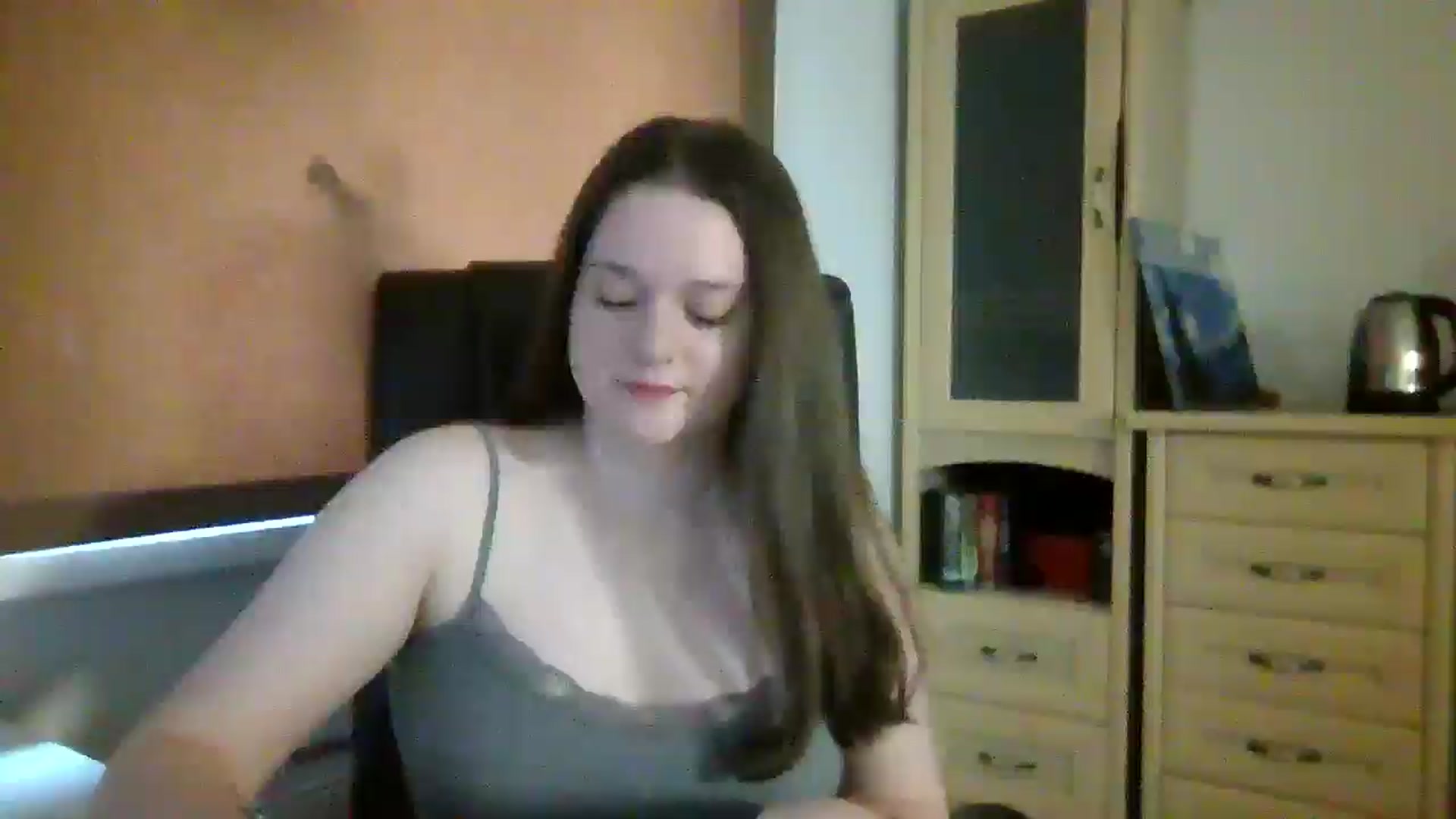 Gallery image thumbnail from KiraDelys's myfreecams stream on, 04/29/2026, 04:24 image 8 of 20