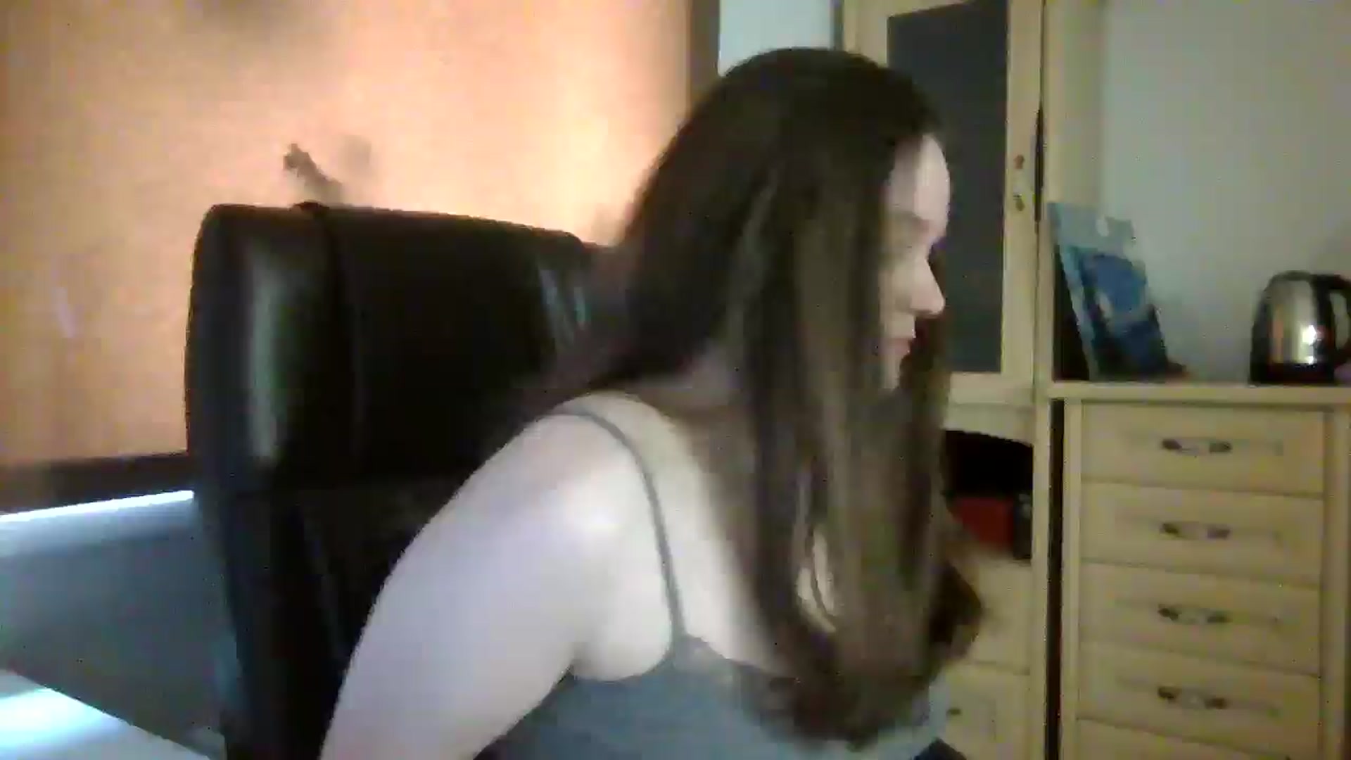 Gallery image thumbnail from KiraDelys's myfreecams stream on, 04/29/2026, 04:24 image 17 of 20