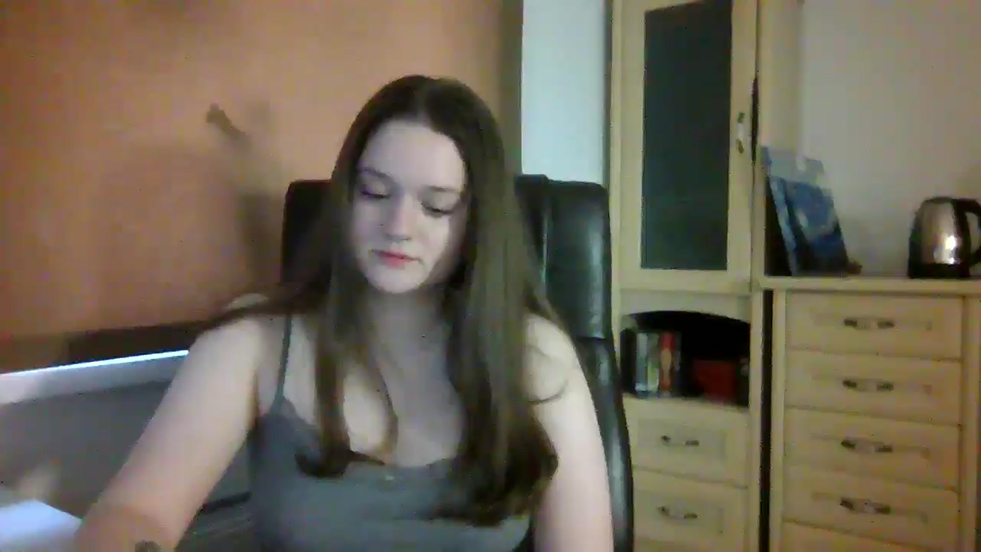 Gallery image thumbnail from KiraDelys's myfreecams stream on, 04/29/2026, 04:24 image 6 of 20