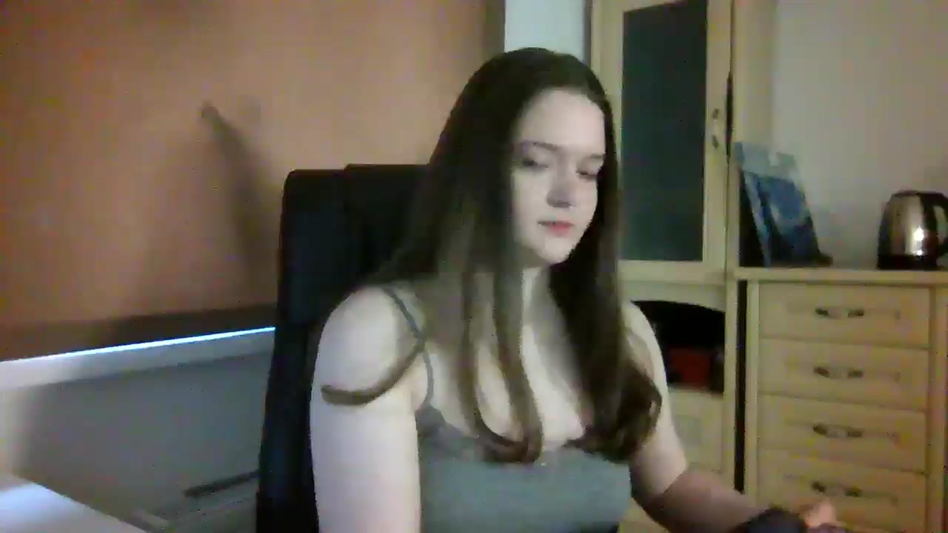 Gallery image thumbnail from KiraDelys's myfreecams stream on, 04/29/2026, 04:24 image 3 of 20