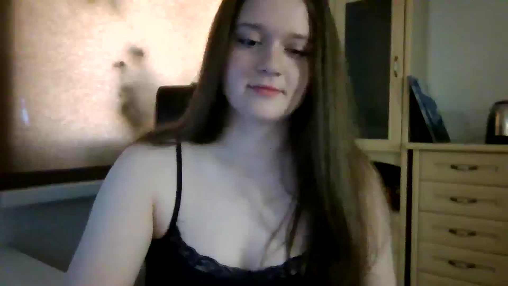 Gallery image thumbnail from KiraDelys's myfreecams stream on, 05/07/2026, 04:57 image 16 of 20