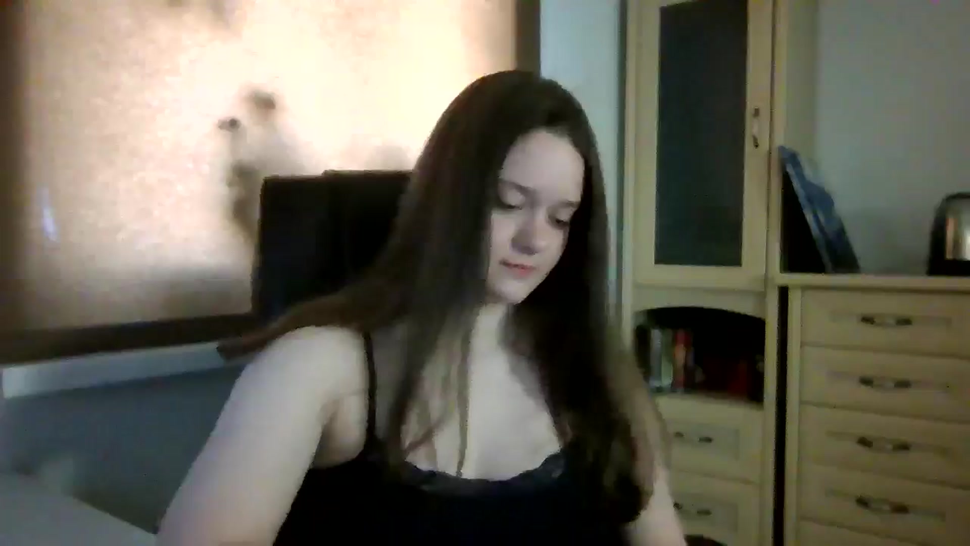 Gallery image thumbnail from KiraDelys's myfreecams stream on, 05/07/2026, 04:57 image 2 of 20