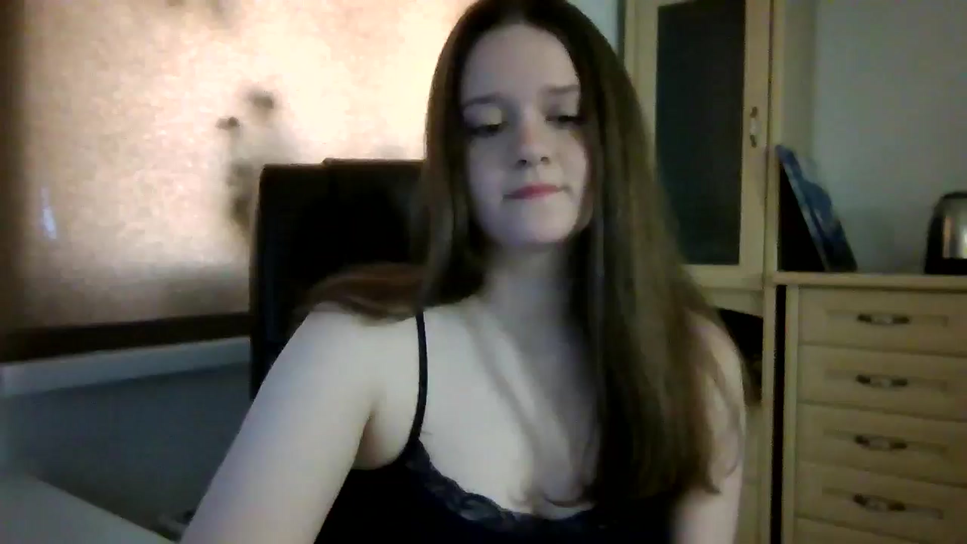 Gallery image thumbnail from KiraDelys's myfreecams stream on, 05/07/2026, 04:57 image 4 of 20