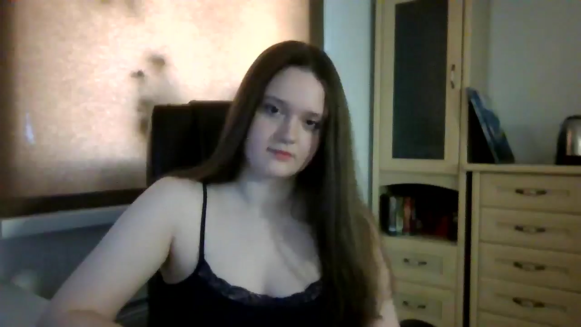 Gallery image thumbnail from KiraDelys's myfreecams stream on, 05/07/2026, 04:57 image 3 of 20
