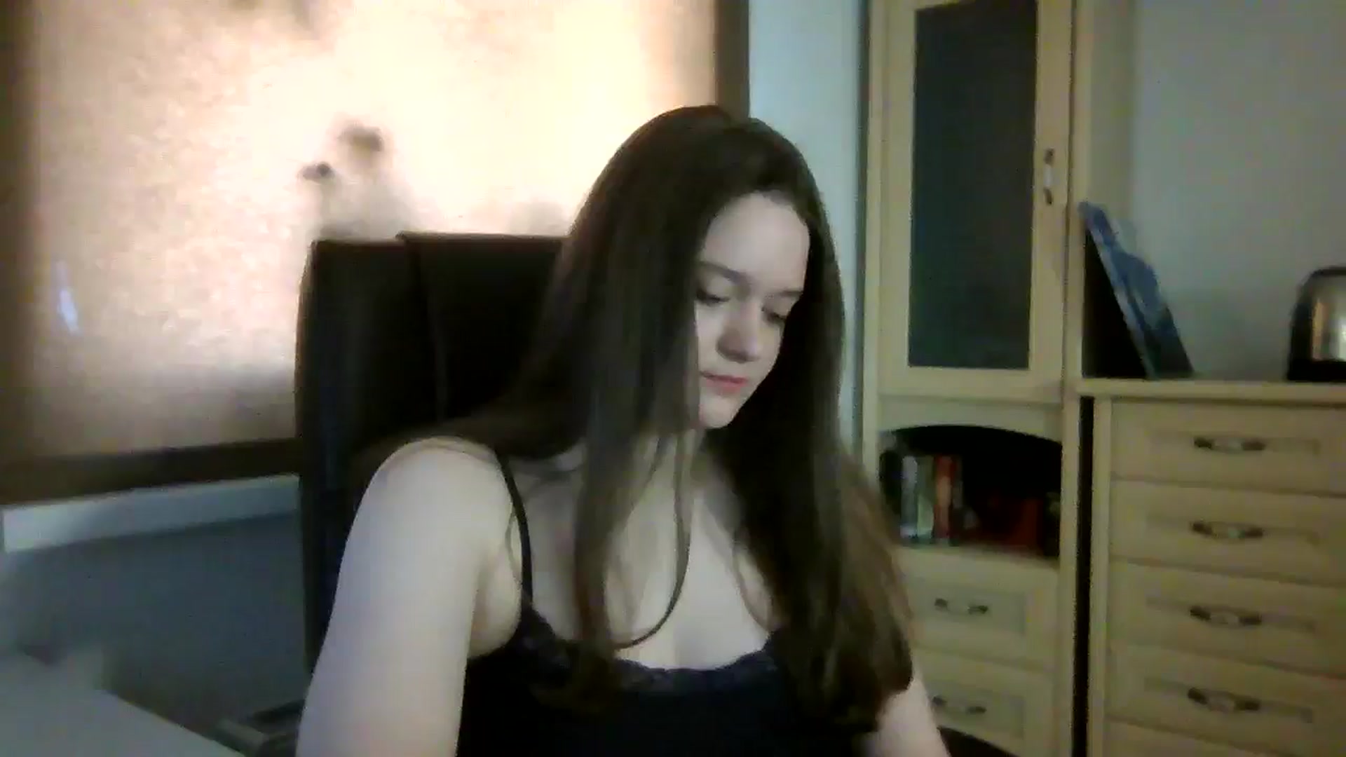 Gallery image thumbnail from KiraDelys's myfreecams stream on, 05/07/2026, 04:57 image 9 of 20