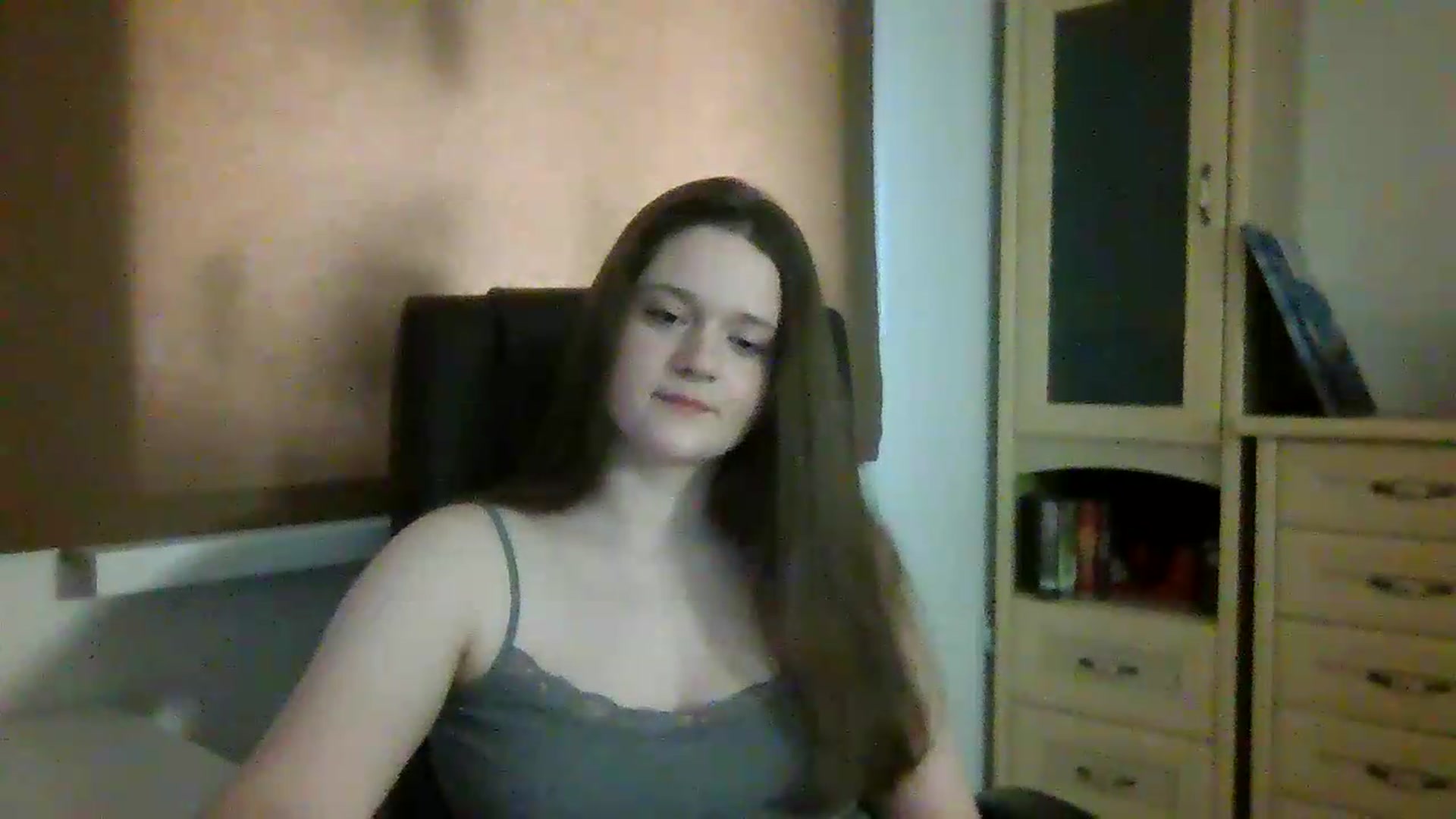 Gallery image thumbnail from KiraDelys's myfreecams stream on, 05/12/2026, 04:14 image 8 of 20