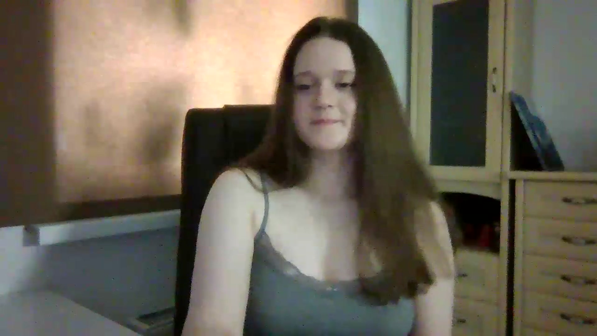 Gallery image thumbnail from KiraDelys's myfreecams stream on, 05/12/2026, 04:14 image 14 of 20