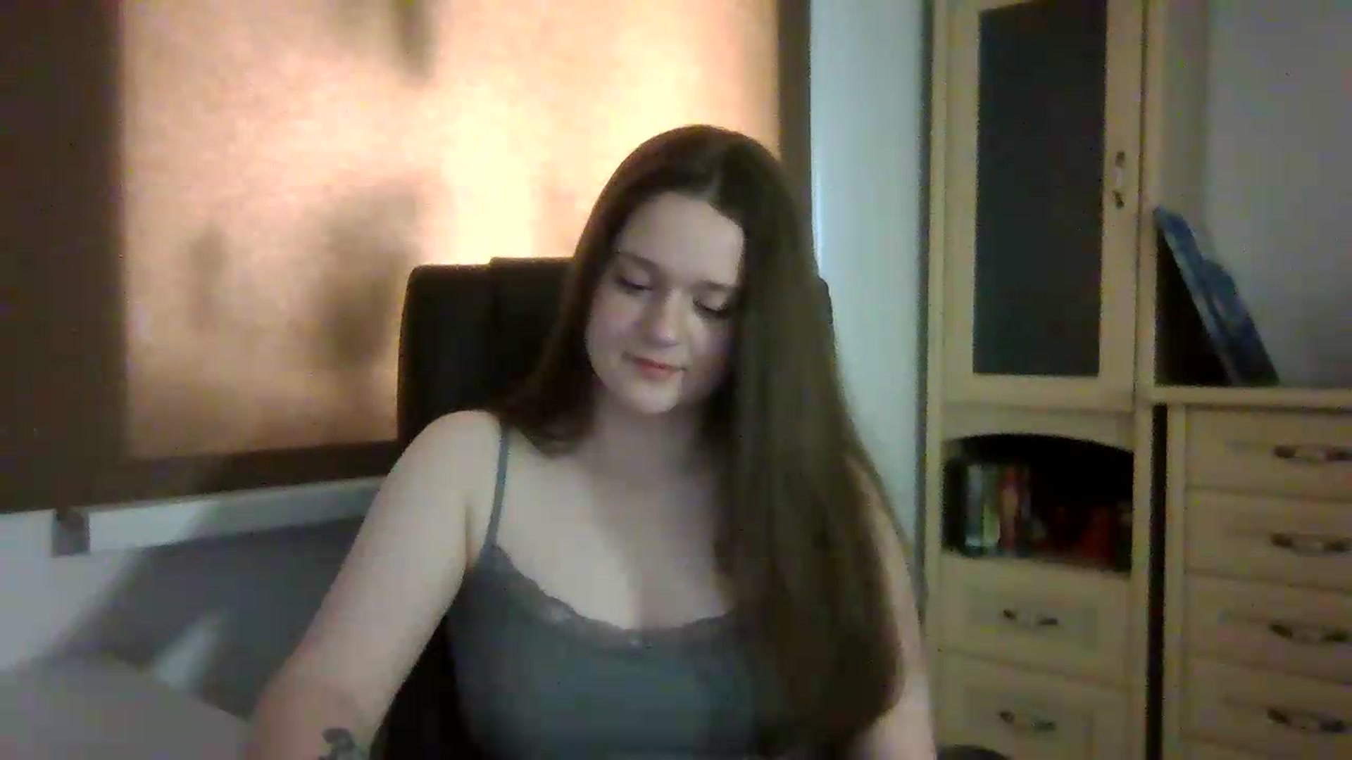 Gallery image thumbnail from KiraDelys's myfreecams stream on, 05/12/2026, 04:14 image 20 of 20