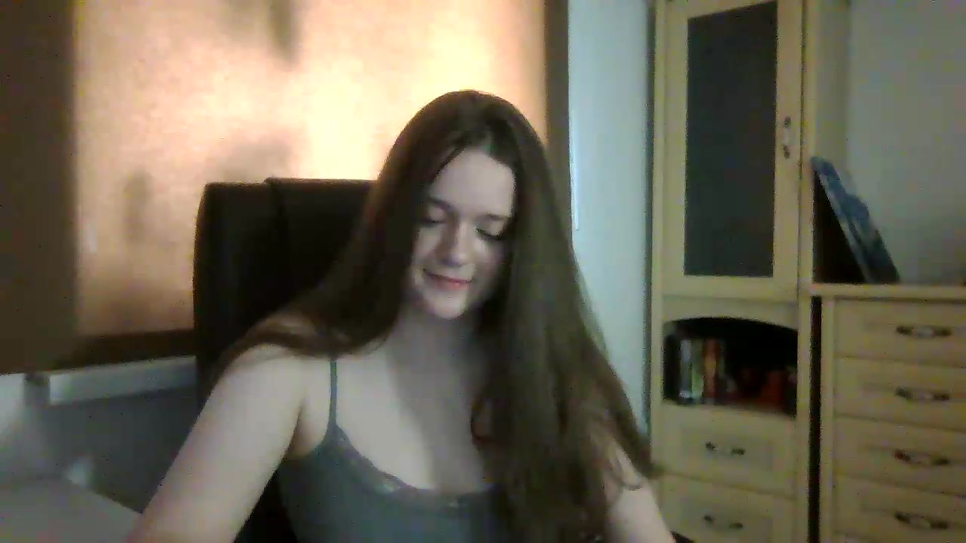 Gallery image thumbnail from KiraDelys's myfreecams stream on, 05/12/2026, 04:40 image 16 of 20