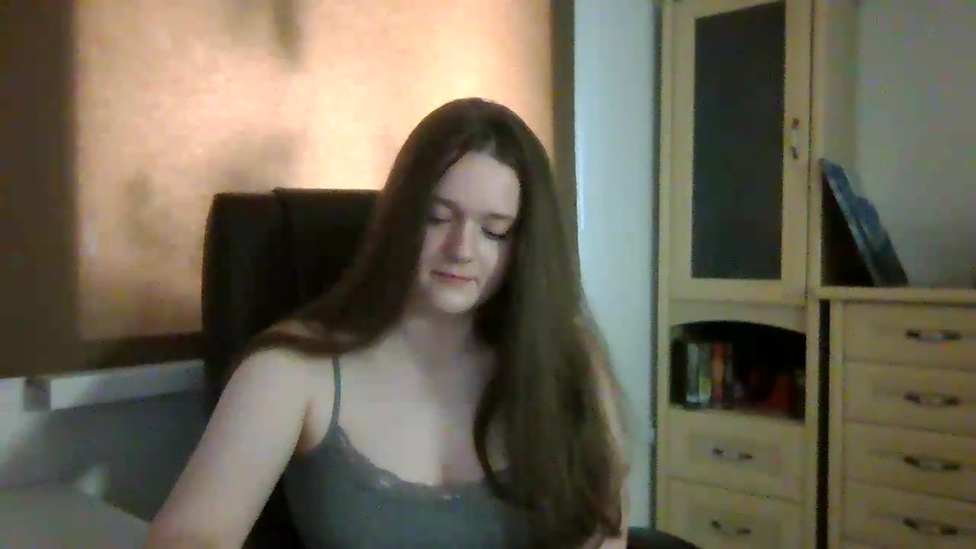 Gallery image thumbnail from KiraDelys's myfreecams stream on, 05/12/2026, 04:40 image 10 of 20