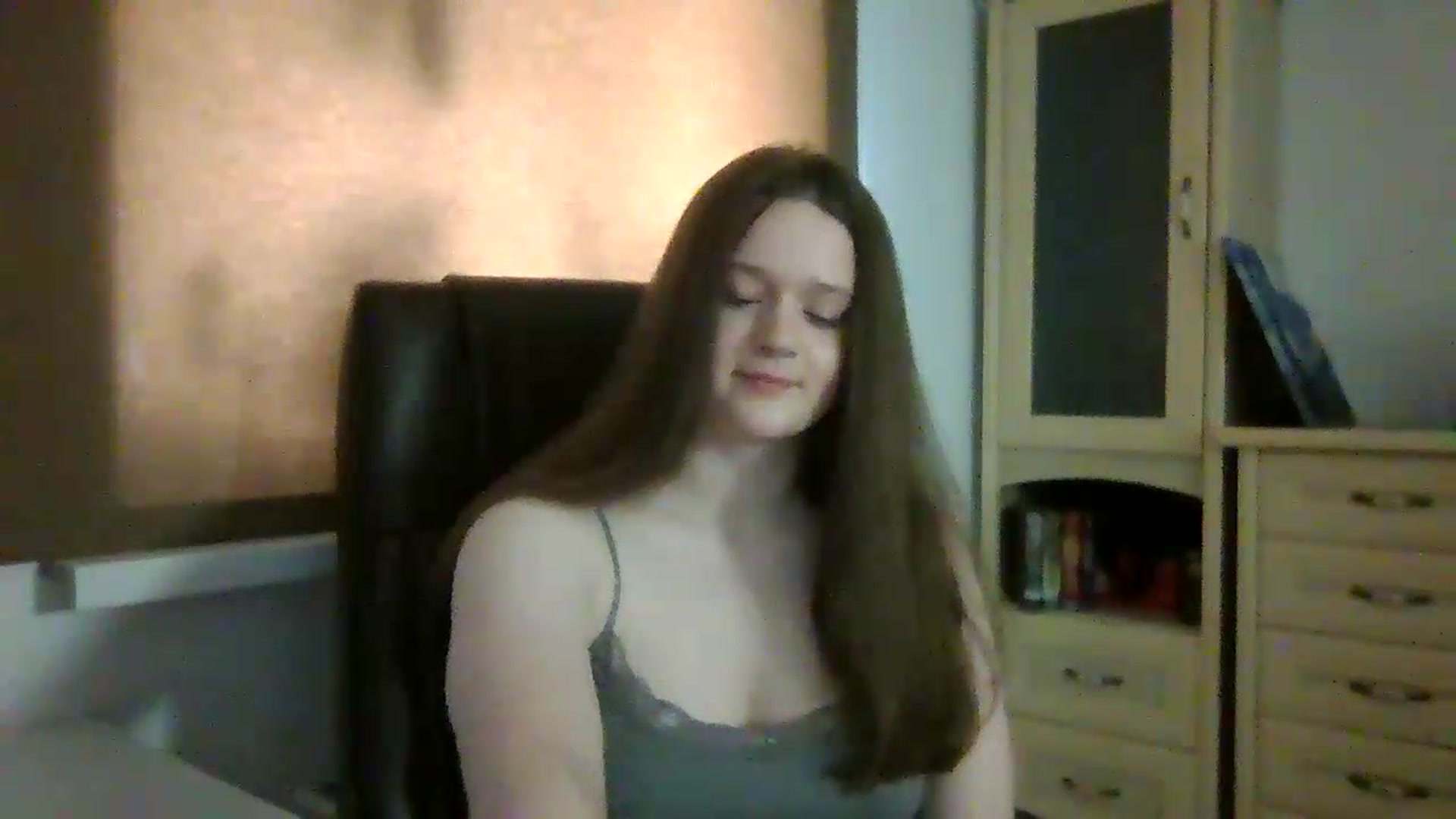 Gallery image thumbnail from KiraDelys's myfreecams stream on, 05/12/2026, 04:40 image 7 of 20