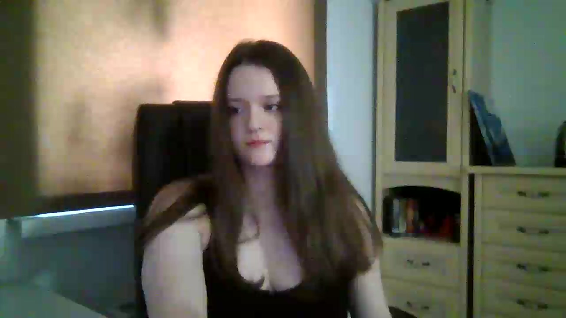 Gallery image thumbnail from KiraDelys's myfreecams stream on, 05/13/2026, 04:50 image 5 of 20