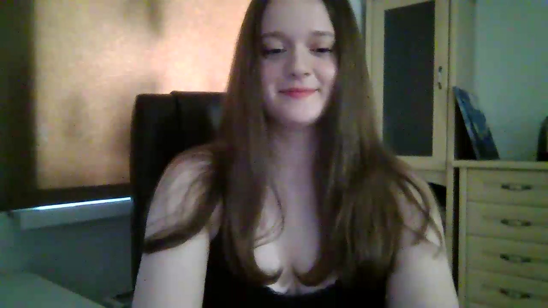 Gallery image thumbnail from KiraDelys's myfreecams stream on, 05/13/2026, 04:50 image 7 of 20