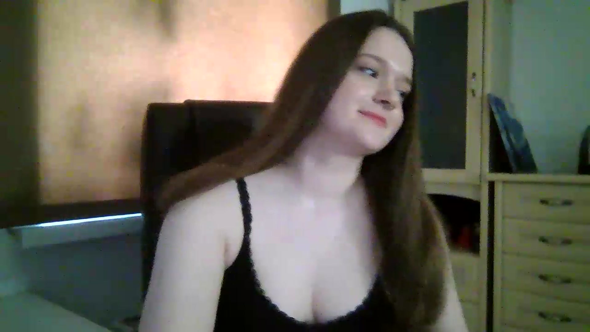Gallery image thumbnail from KiraDelys's myfreecams stream on, 05/13/2026, 04:50 image 8 of 20