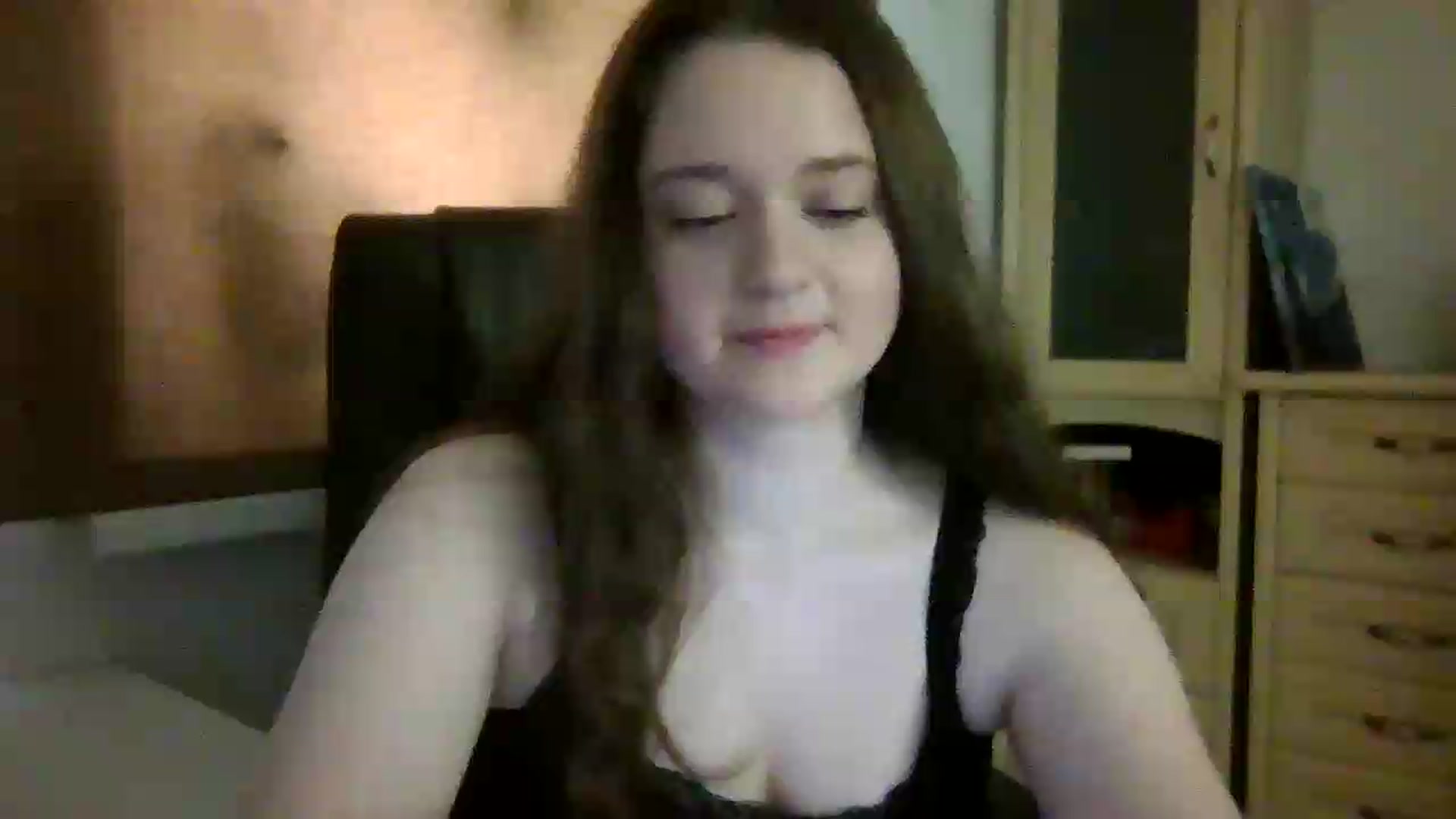 Gallery image thumbnail from KiraDelys's myfreecams stream on, 05/24/2026, 04:21 image 19 of 20