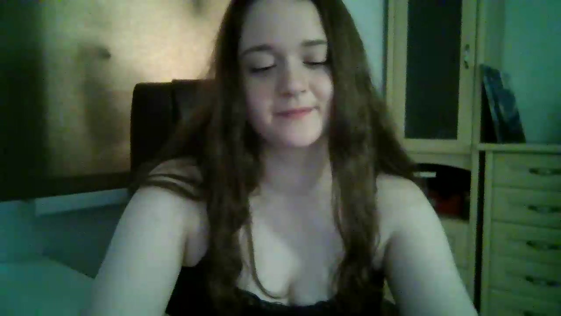 Gallery image thumbnail from KiraDelys's myfreecams stream on, 05/24/2026, 04:21 image 14 of 20