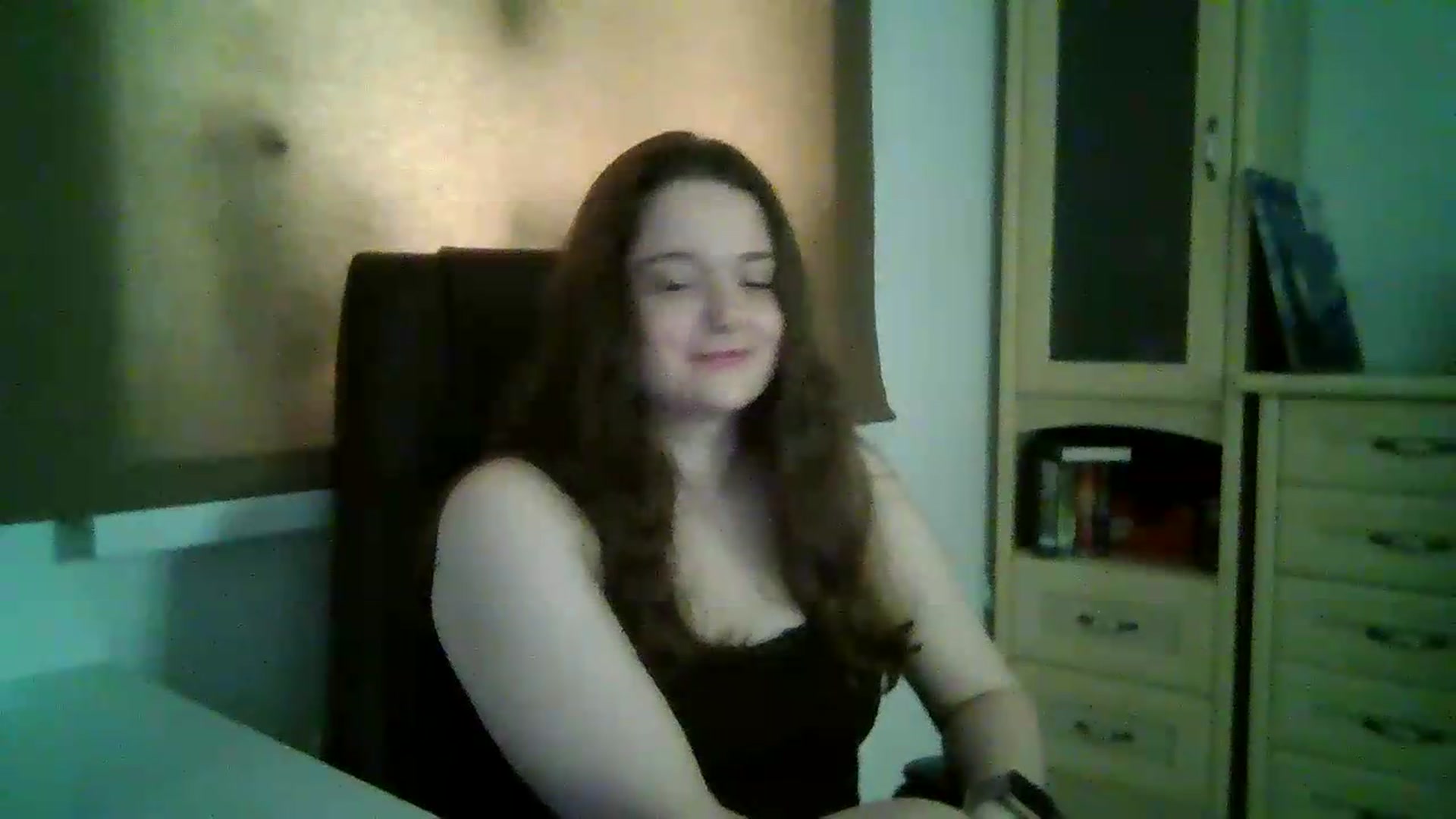 Gallery image thumbnail from KiraDelys's myfreecams stream on, 05/24/2026, 04:21 image 18 of 20