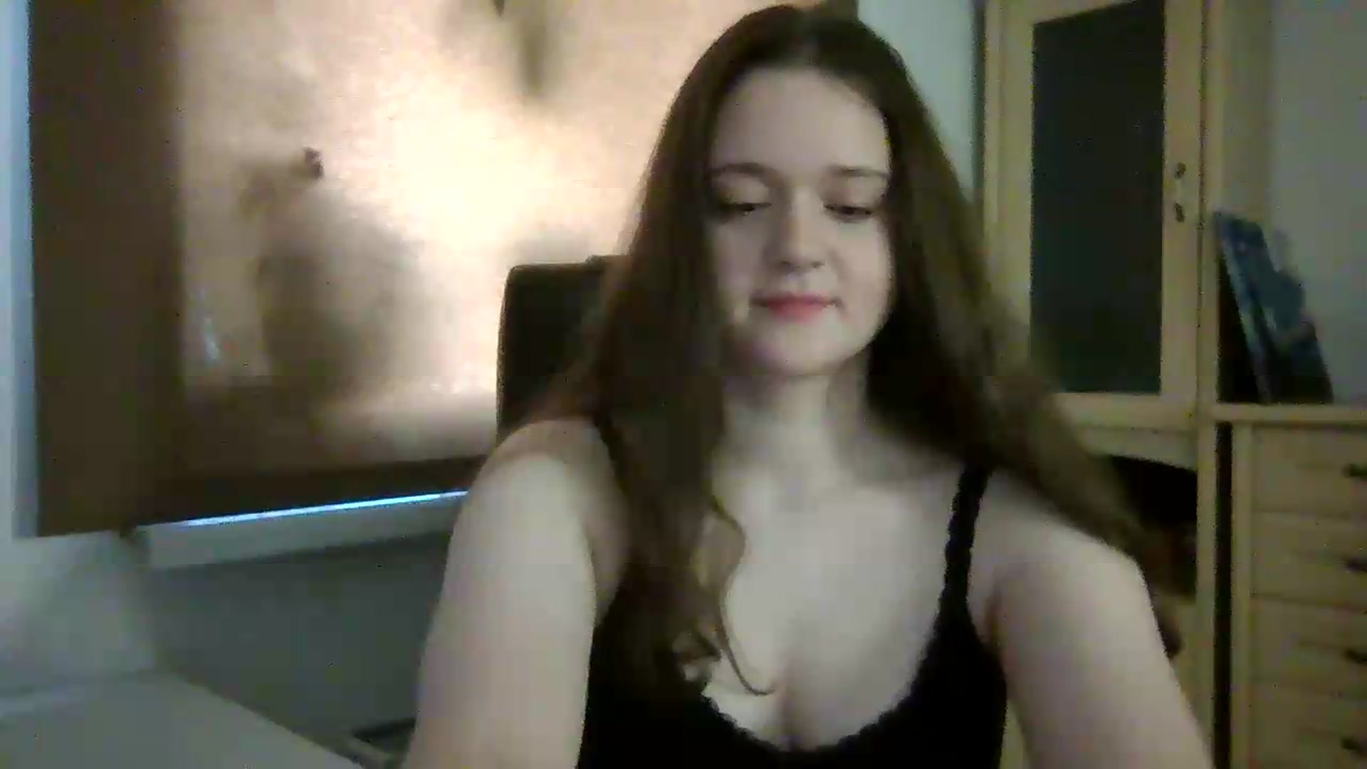 Gallery image thumbnail from KiraDelys's myfreecams stream on, 05/25/2026, 03:27 image 13 of 20