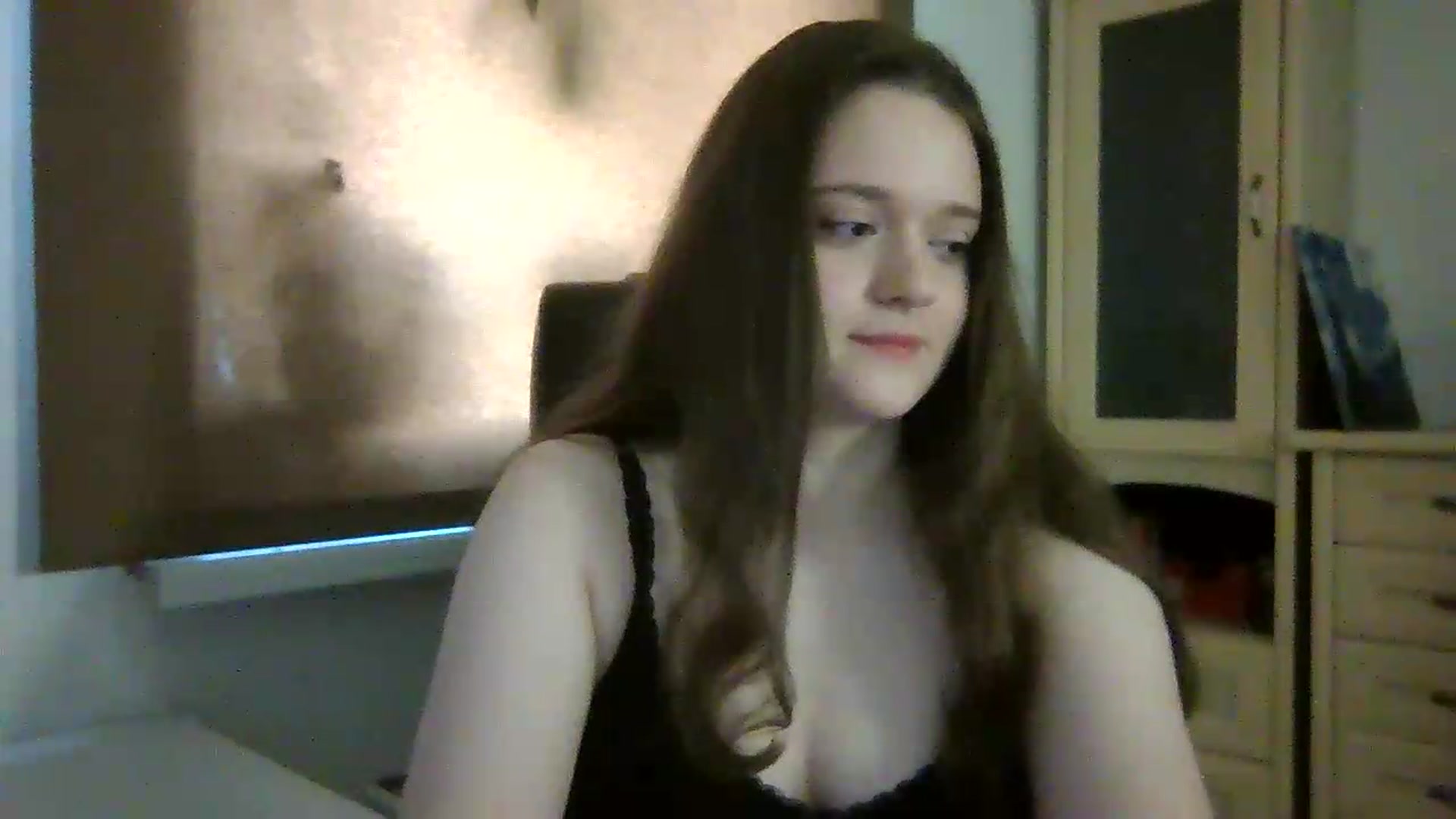 Gallery image thumbnail from KiraDelys's myfreecams stream on, 05/25/2026, 03:27 image 17 of 20
