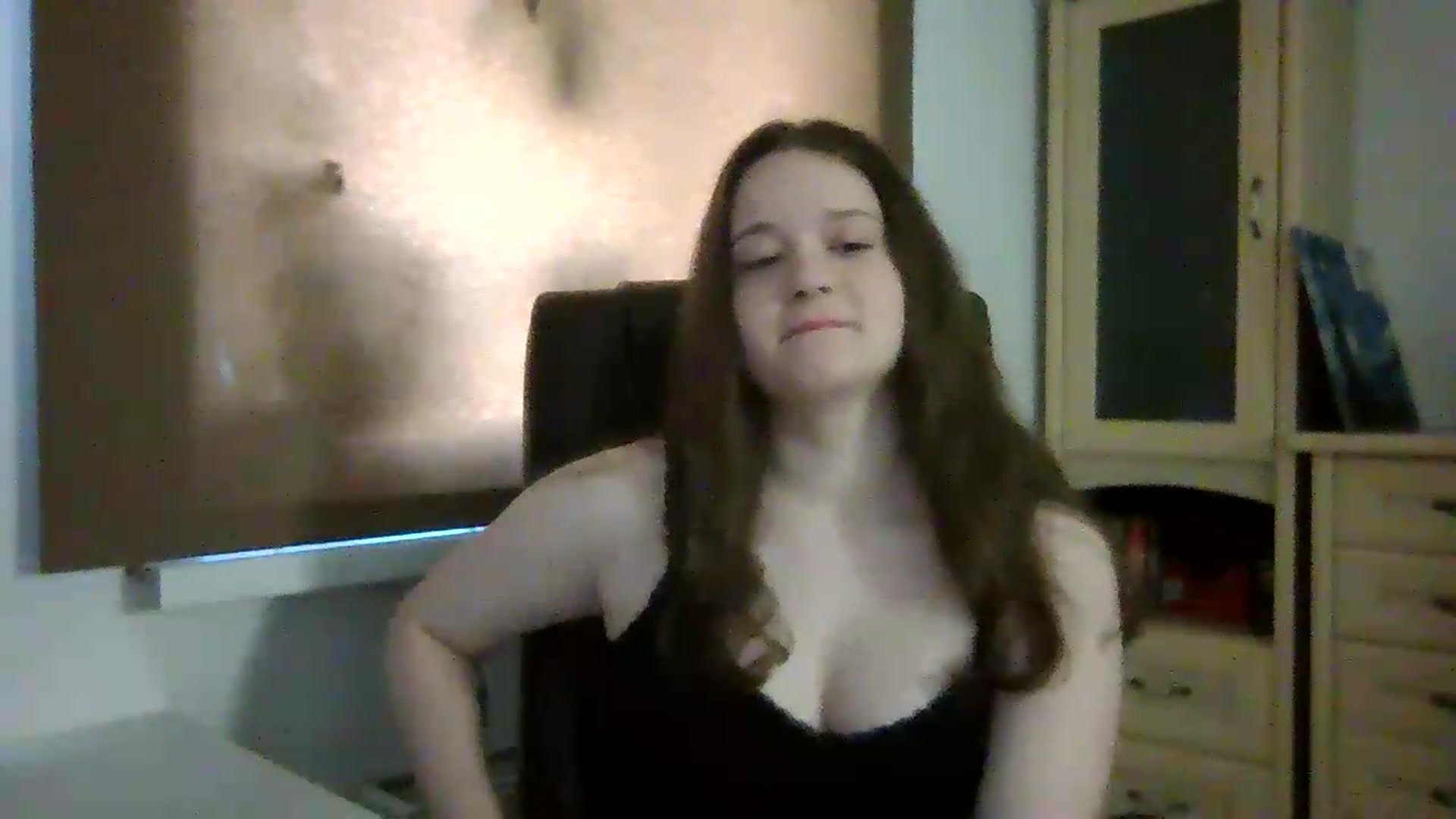 Gallery image thumbnail from KiraDelys's myfreecams stream on, 05/25/2026, 03:27 image 10 of 20