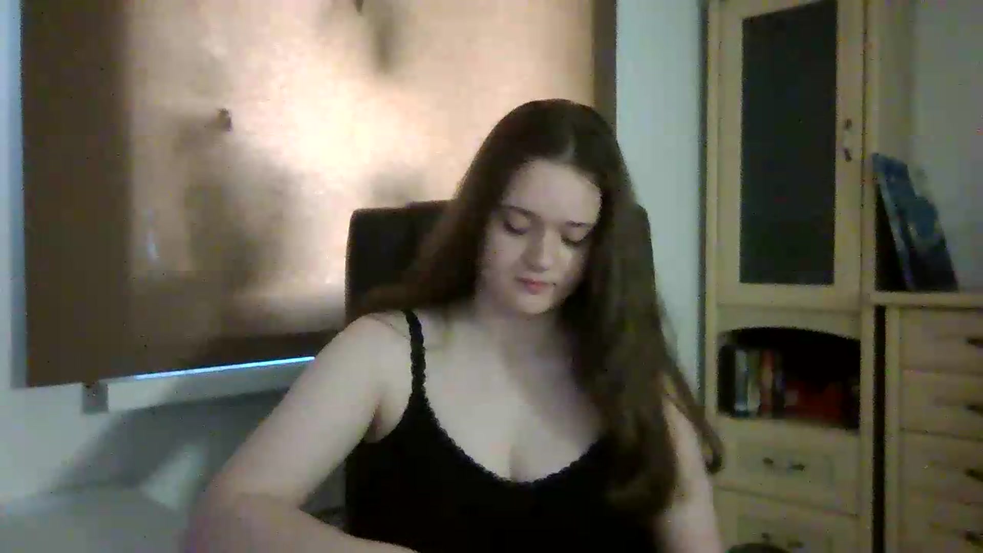 Gallery image thumbnail from KiraDelys's myfreecams stream on, 05/25/2026, 03:27 image 5 of 20