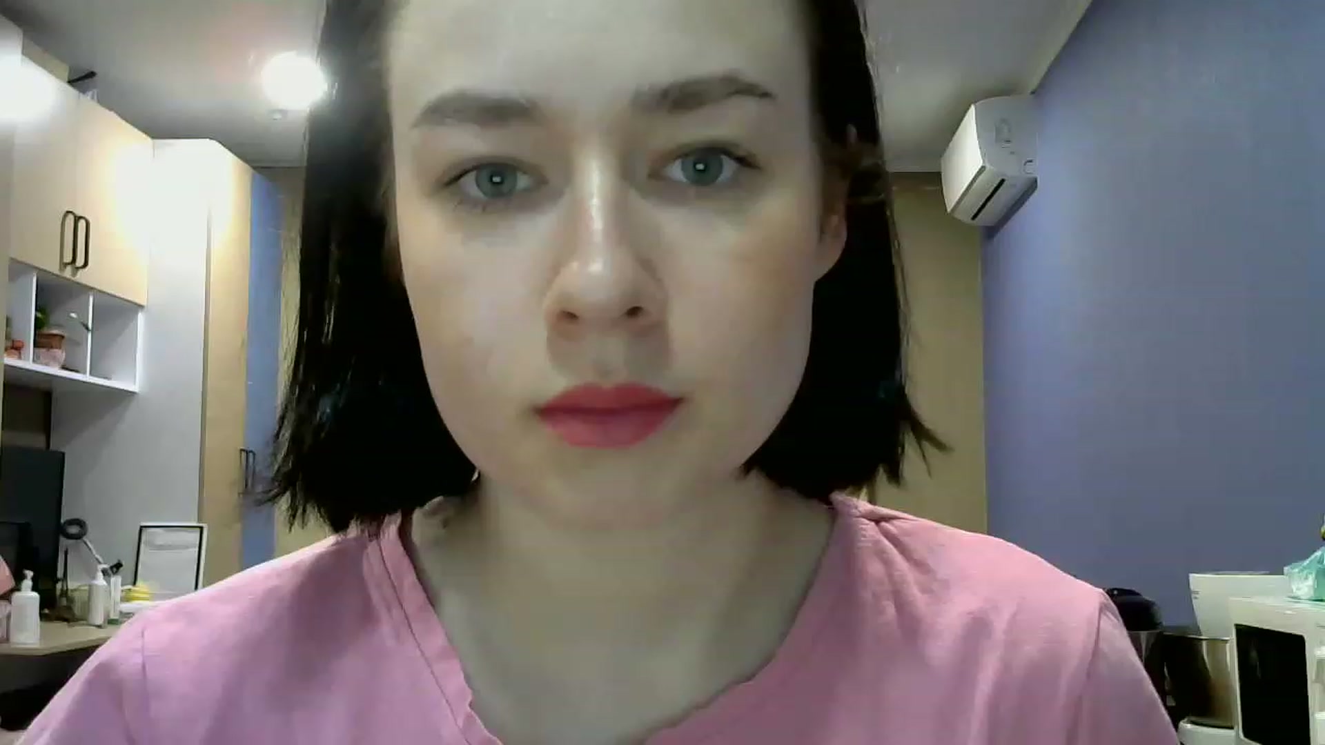 Gallery image thumbnail from KiraJohns's myfreecams stream on, 05/07/2023, 18:51 image 16 of 20