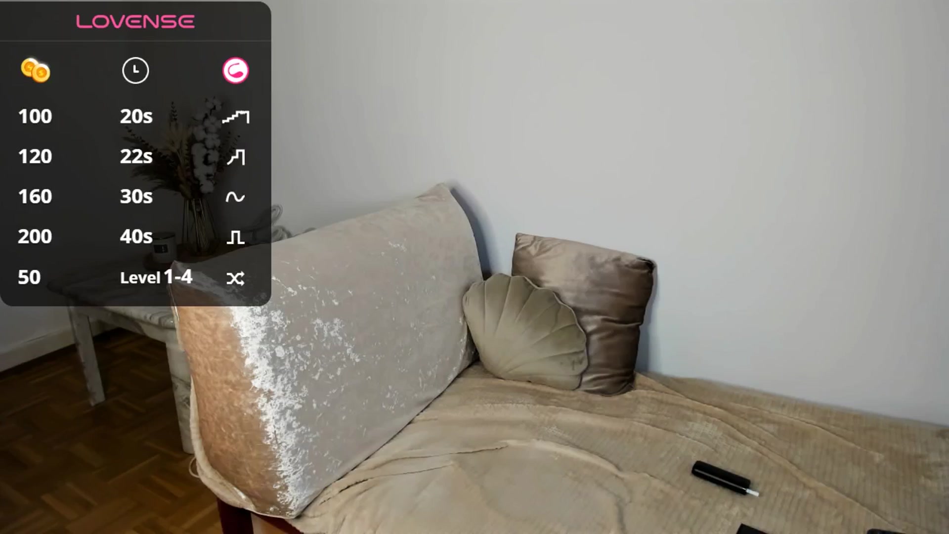 Gallery image thumbnail from KiraKiray's myfreecams stream on, 09/19/2024, 13:05 image 17 of 20