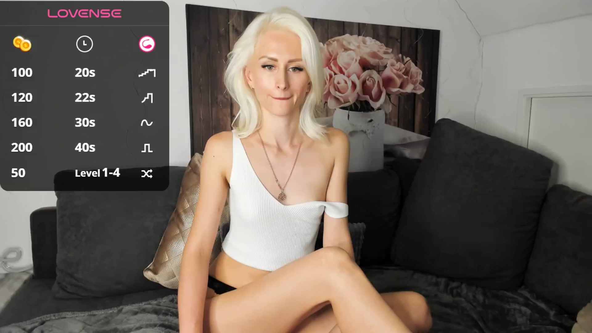 Gallery image thumbnail from KiraKiray's myfreecams stream on, 09/24/2024, 11:37 image 13 of 20