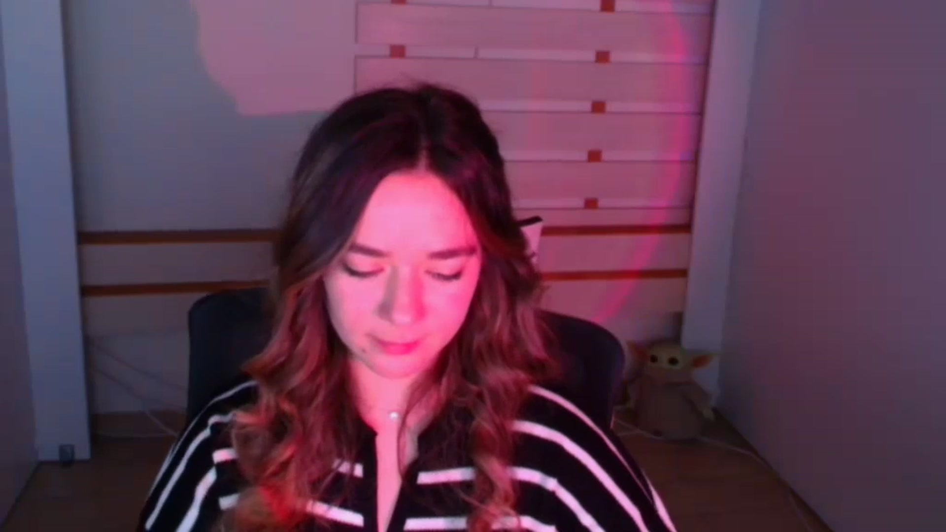 Gallery image thumbnail from KiraLove's myfreecams stream on, 01/09/2024, 10:14 image 9 of 20