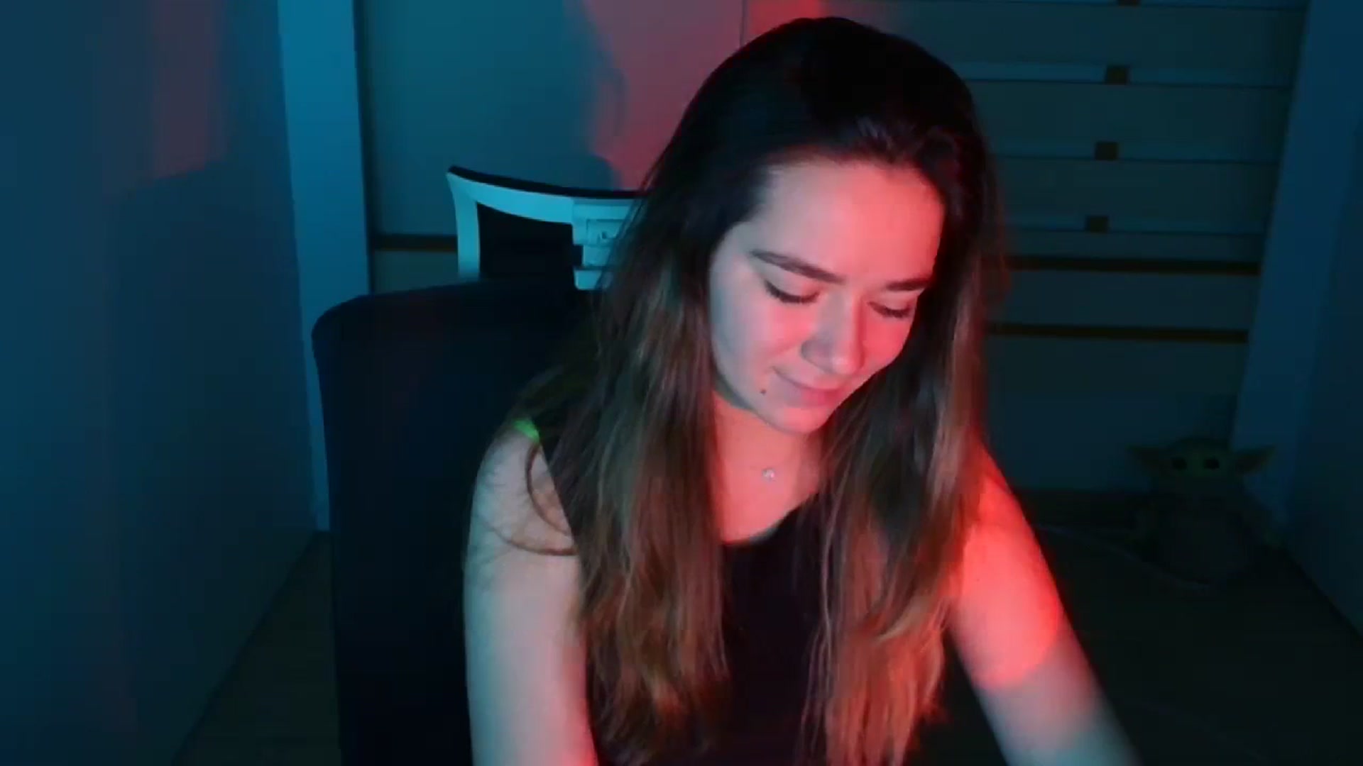 Gallery image thumbnail from KiraLove's myfreecams stream on, 01/25/2024, 01:39 image 15 of 20